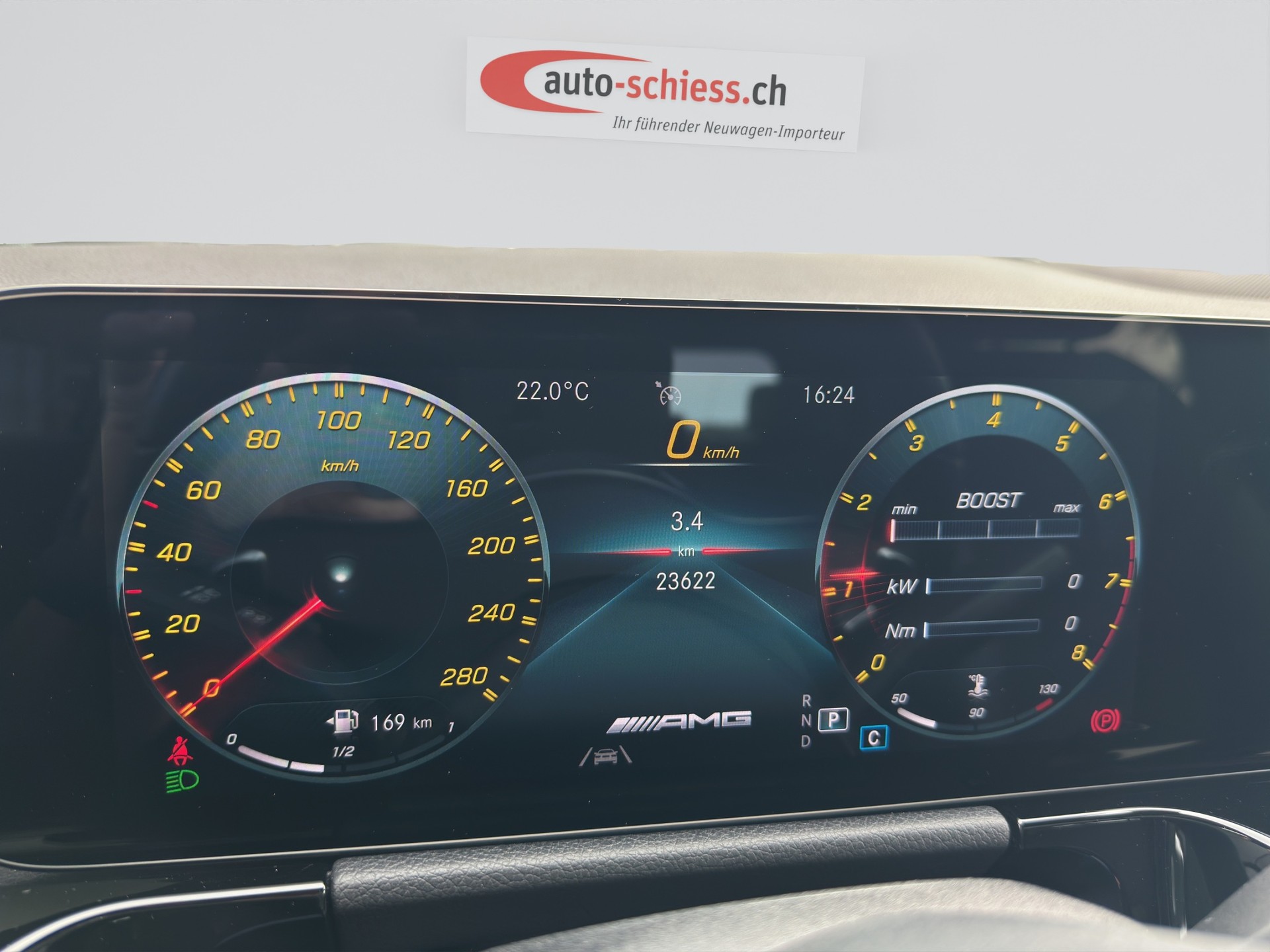 MERCEDES-BENZ GLA 35 AMG 4Matic 8G-Speedshift DCT-image-10