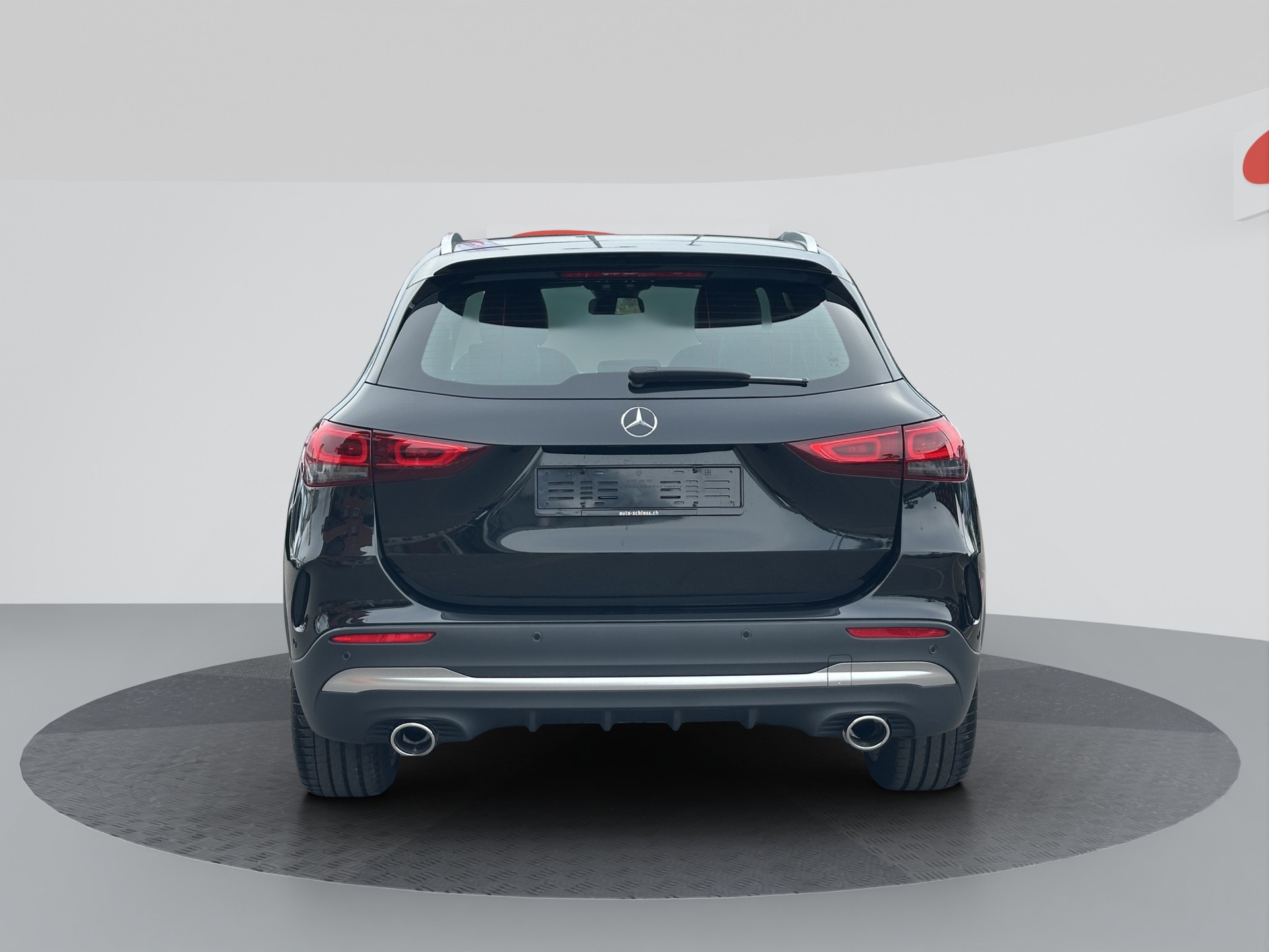 MERCEDES-BENZ GLA 35 AMG 4Matic 8G-Speedshift DCT-showroom-element-3