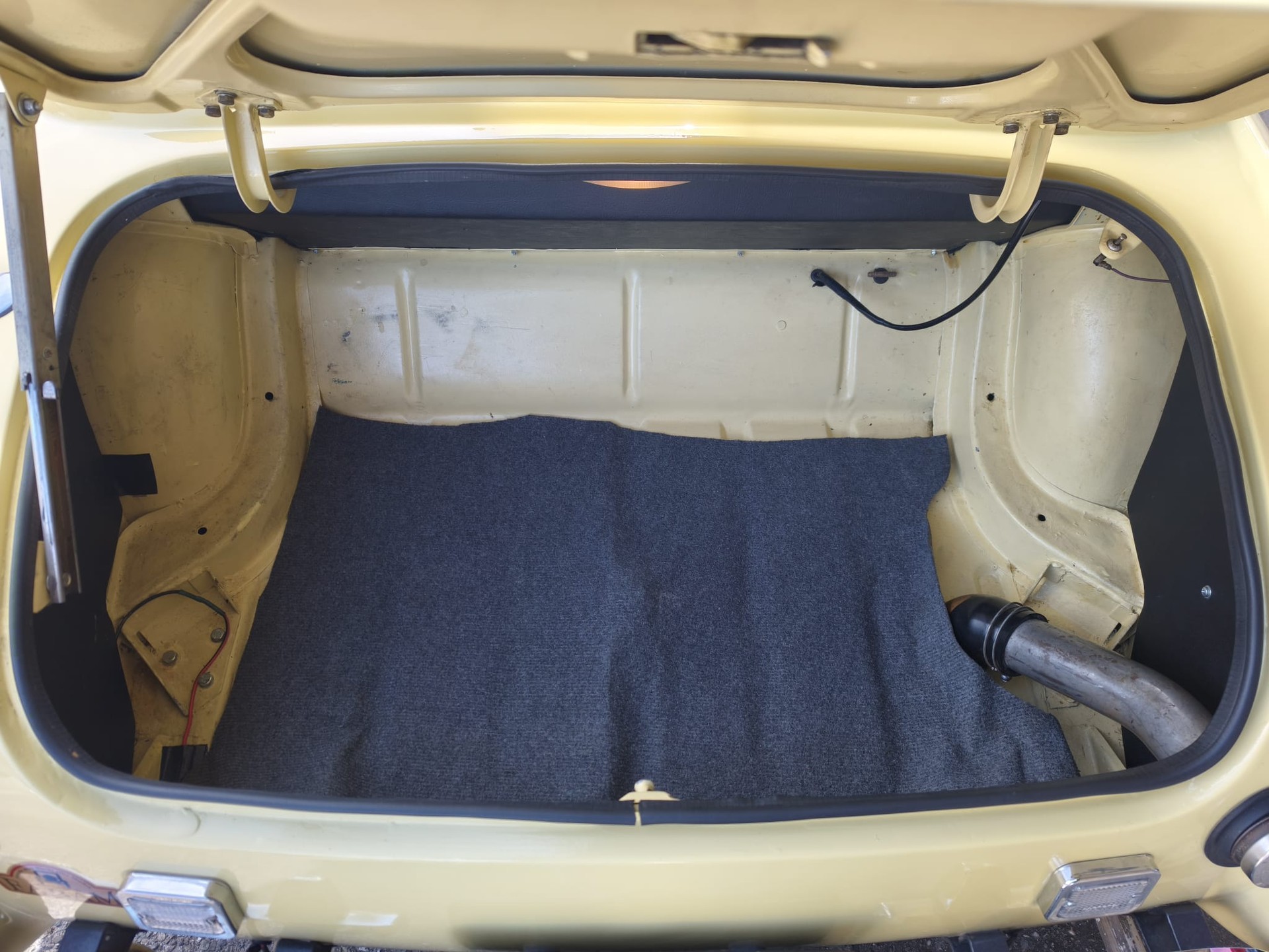 MG Midget MkIII-image-11