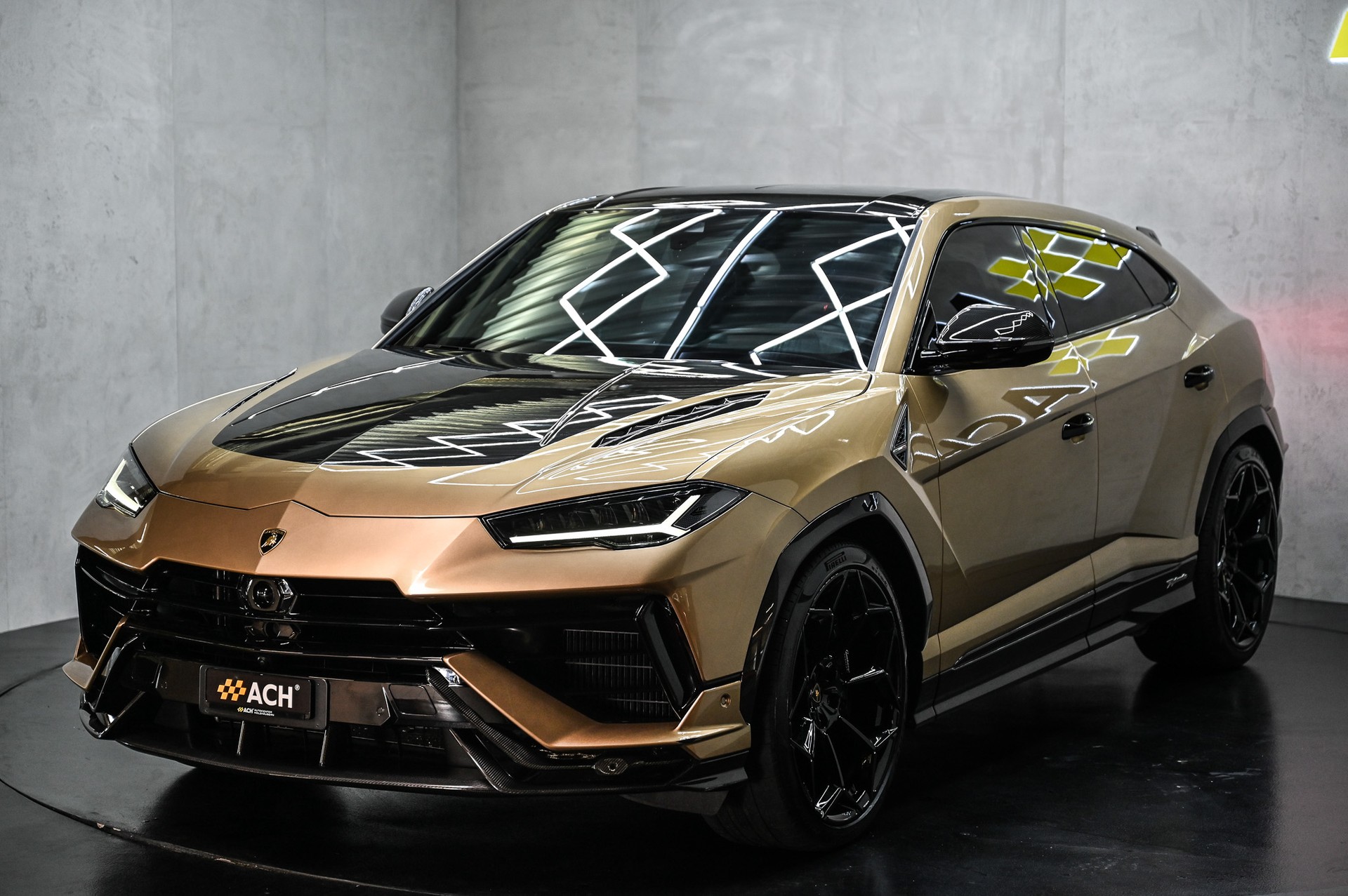 LAMBORGHINI Urus Performante 60 Anniversario 666-showroom-element-2