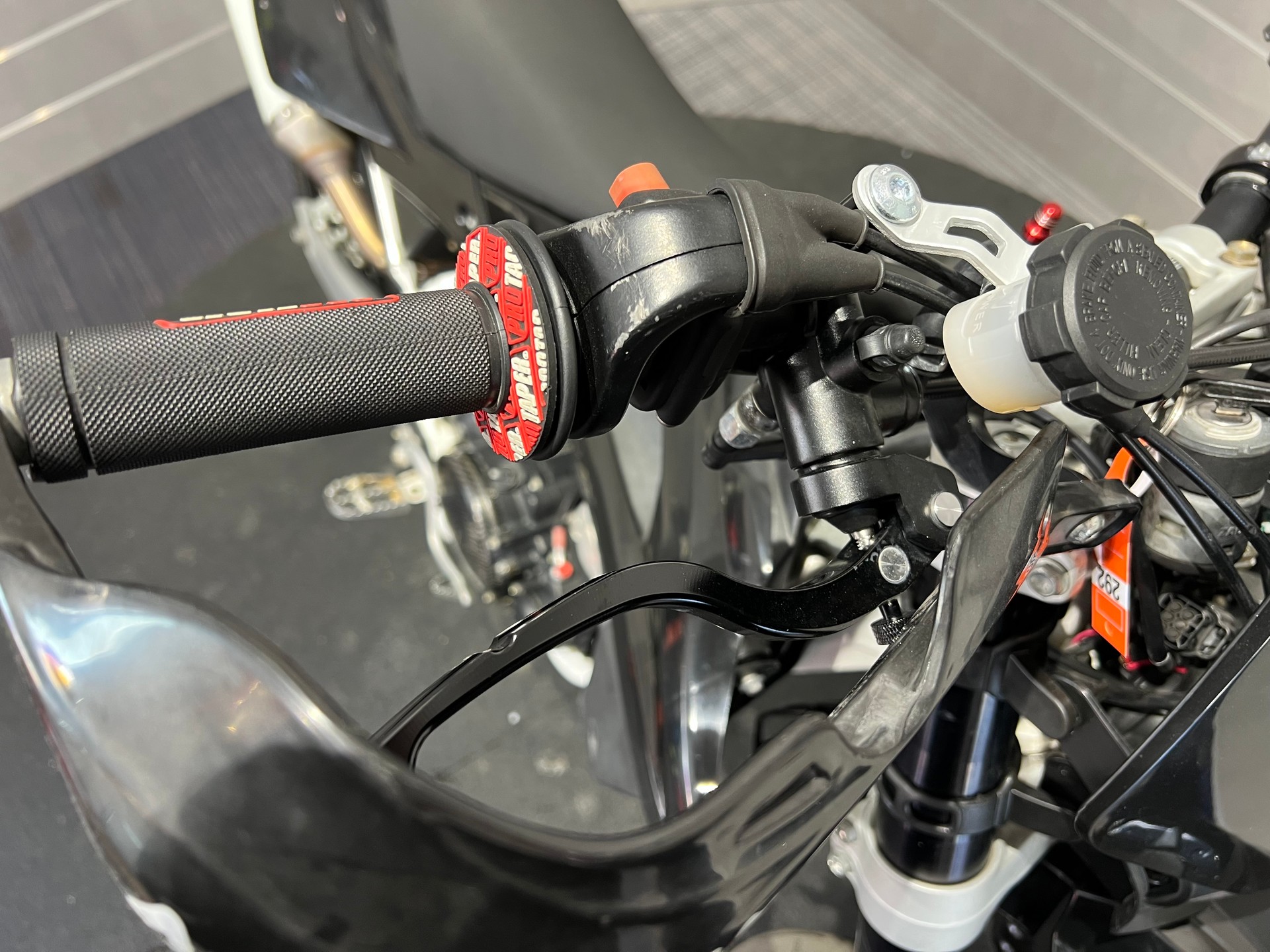 HUSQVARNA SM 510-image-13