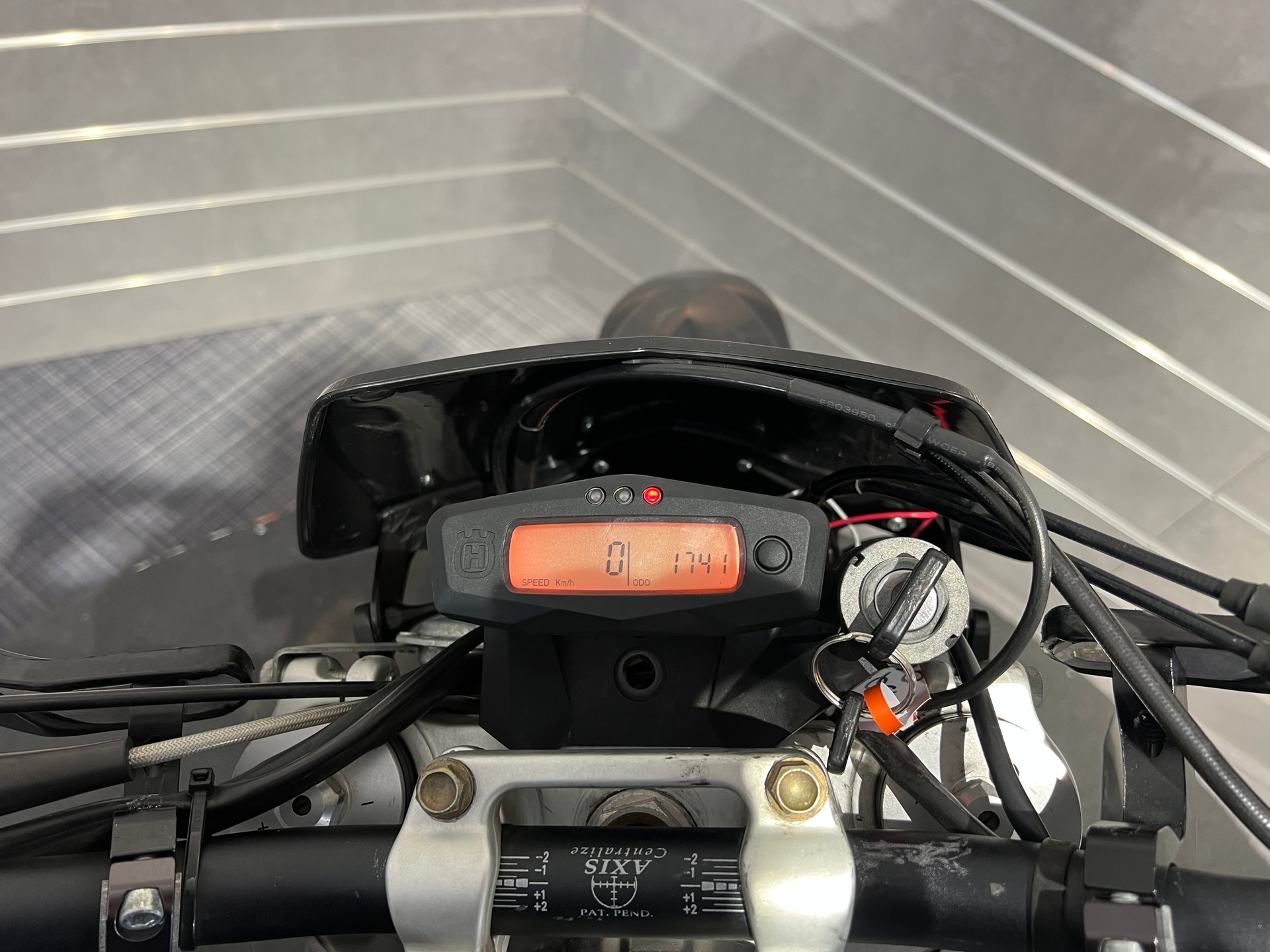 HUSQVARNA SM 510-image-14