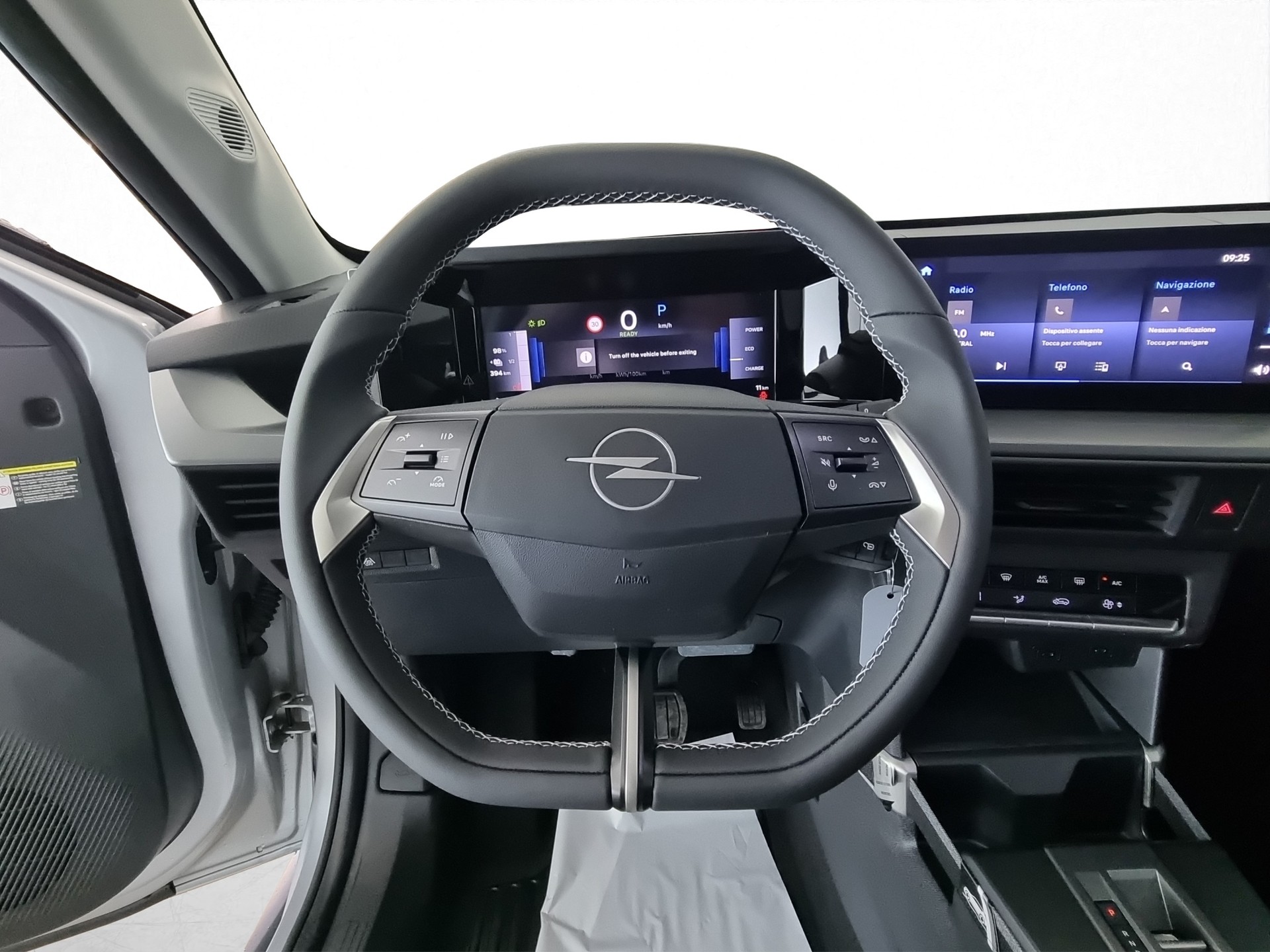 OPEL Frontera-e GS Extended Range-image-8
