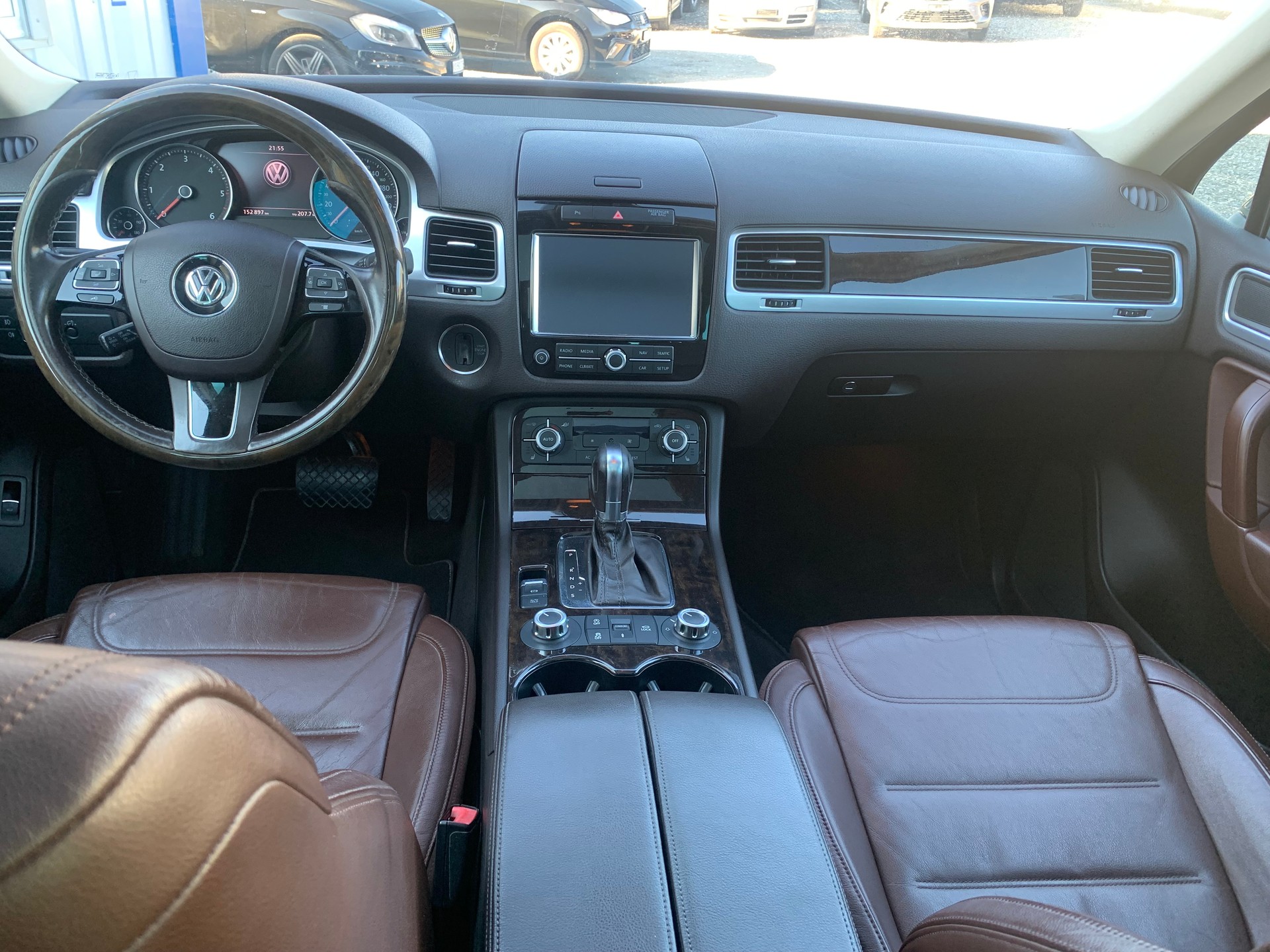 VW Touareg 3.0 TDI BlueMotion Technology Tiptronic-image-13