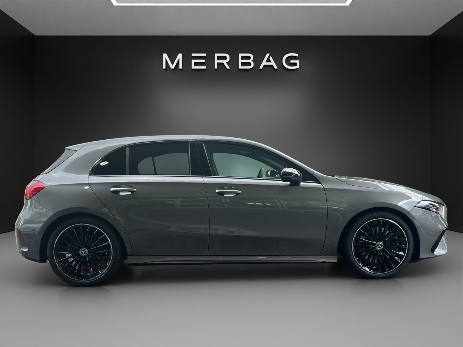 MERCEDES-BENZ A 250 4Matic 8G-DCT-image-1
