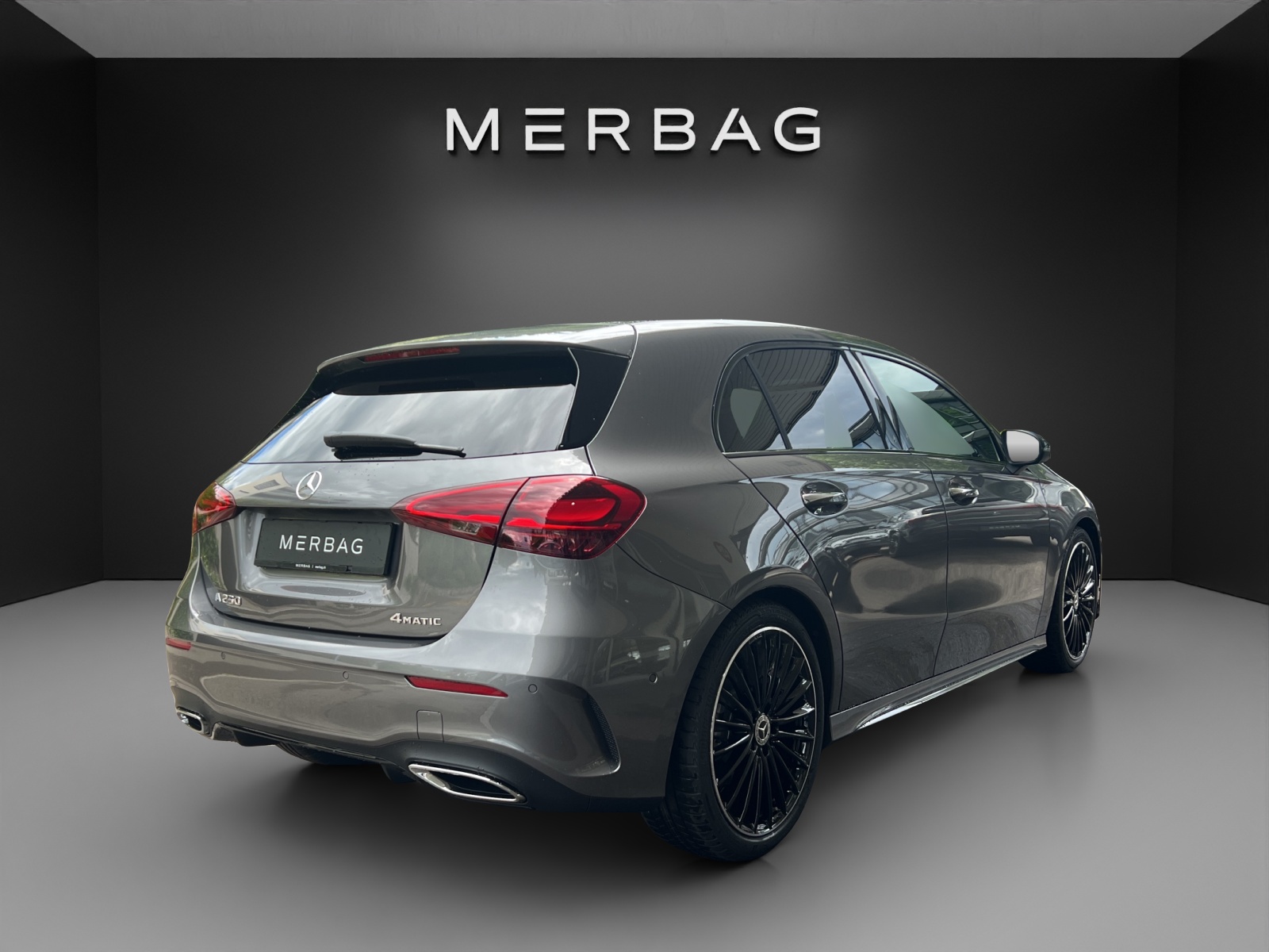 MERCEDES-BENZ A 250 4Matic 8G-DCT-image-2