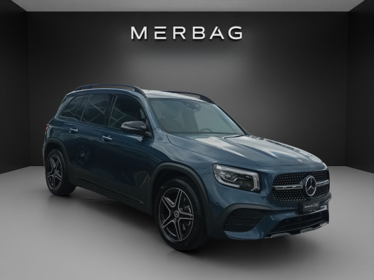 MERCEDES-BENZ GLB 200 AMG Line 4M