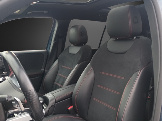 MERCEDES-BENZ GLB 200 AMG Line 4M-image-6