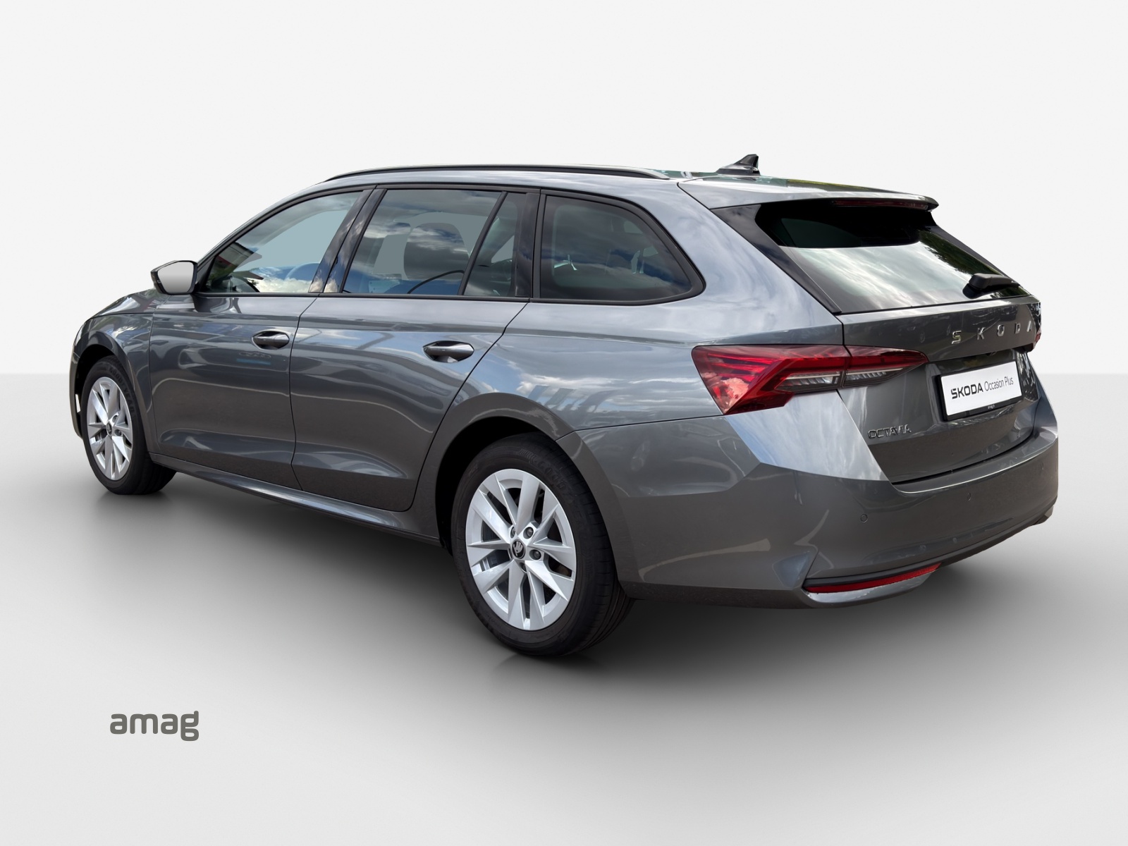 SKODA Octavia Combi 1.5 TSI mHEV DSG Dynamic-showroom-element-2