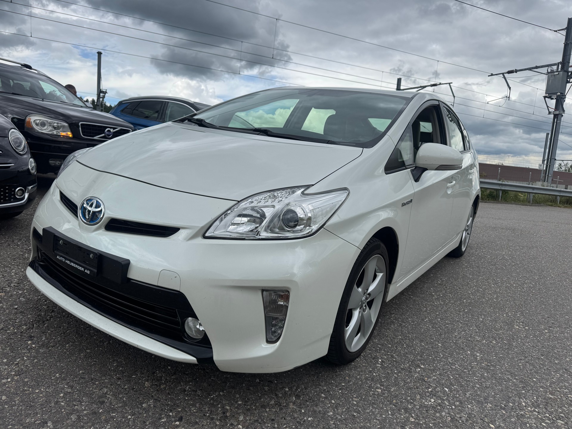 TOYOTA Prius 1.8 16V HSD Sol