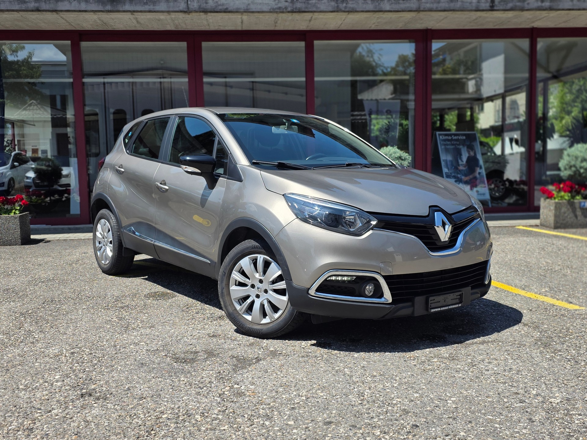 RENAULT 0.9 TCe Privilege S/S