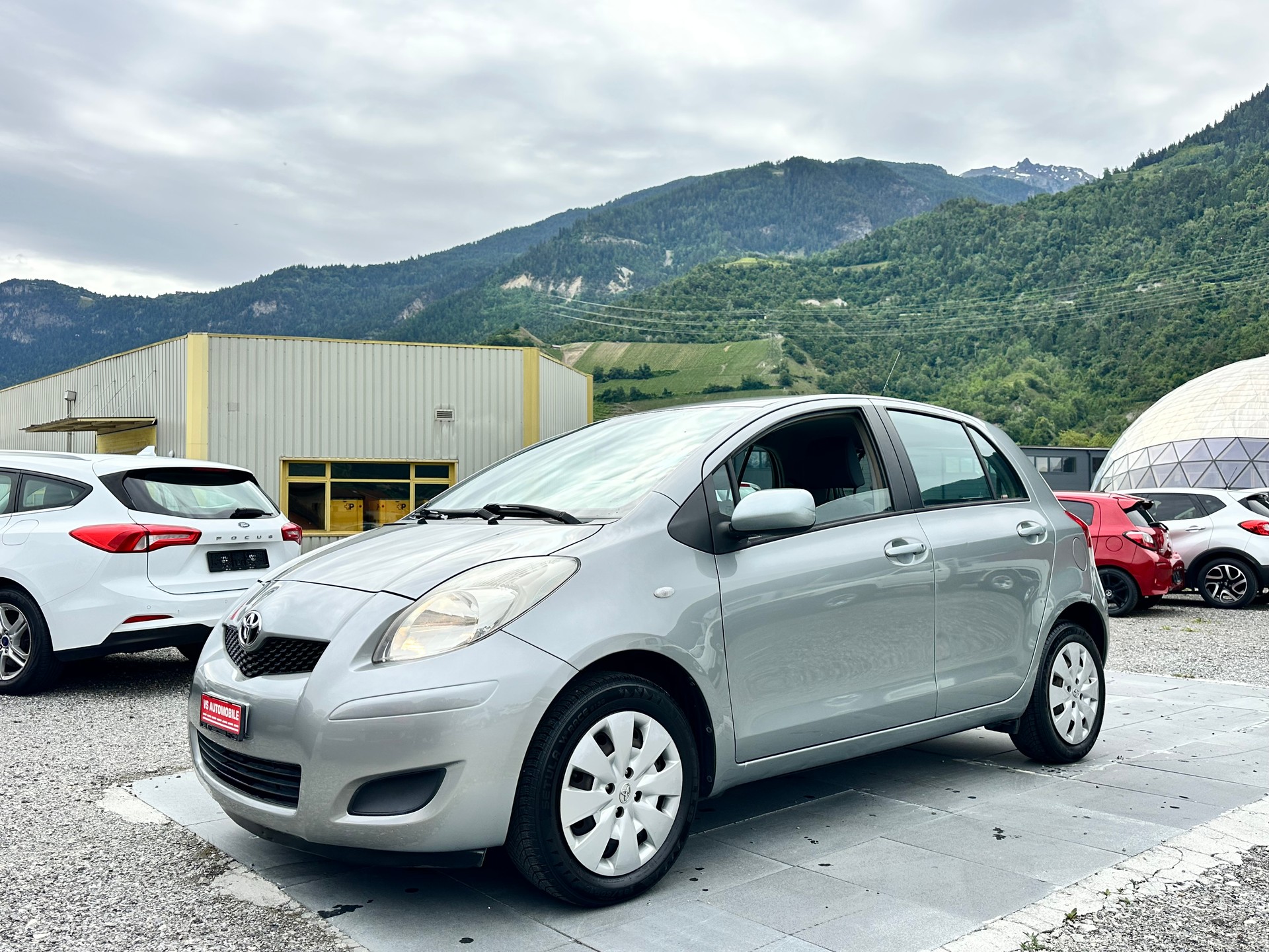 TOYOTA Yaris 1.33 Linea Sol-image-1