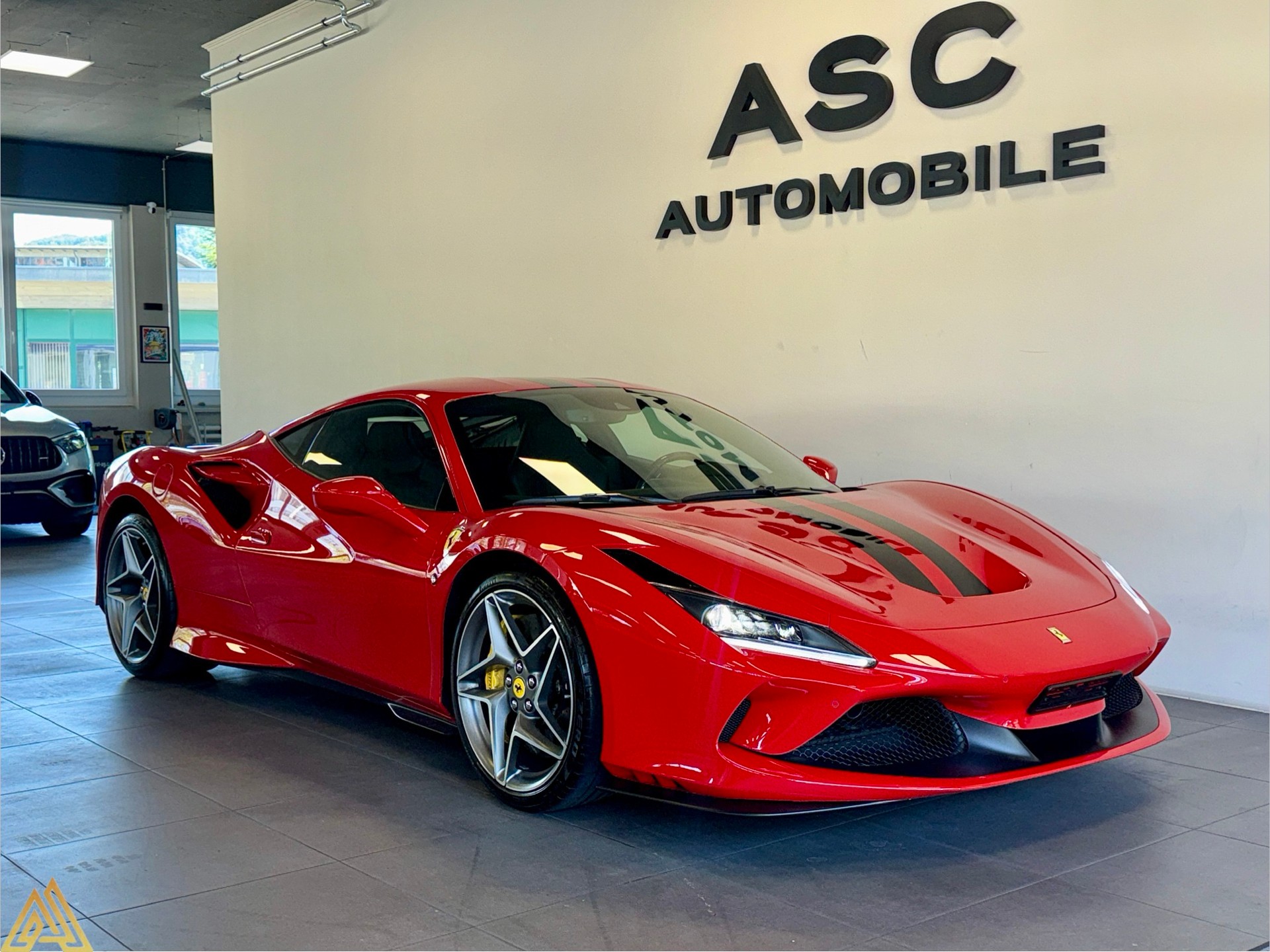 FERRARI F8 Tributo