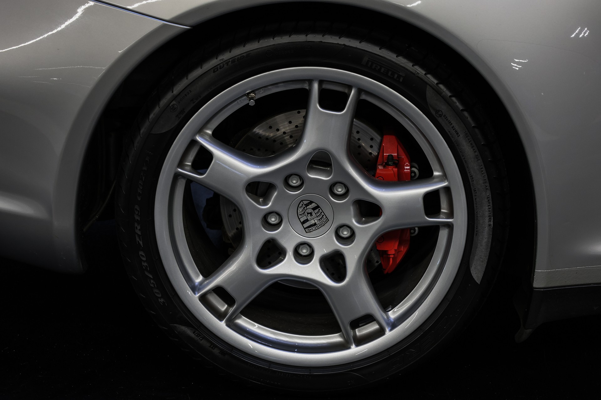 PORSCHE 911 Carrera 4S-image-18