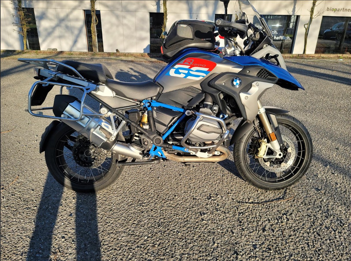 BMW GS-image-0