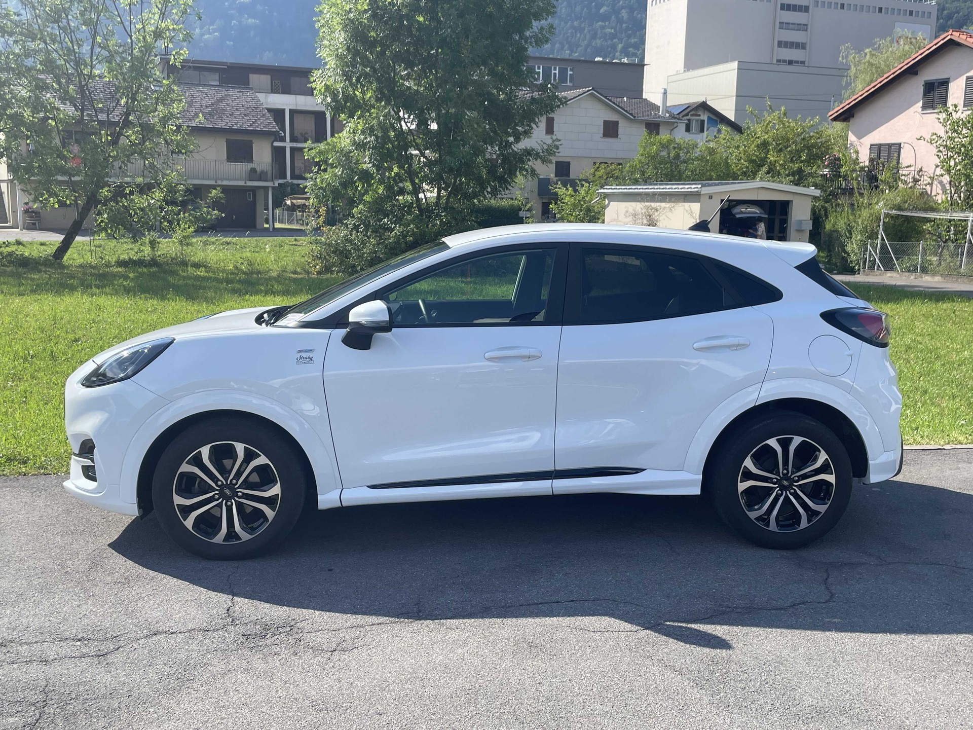 FORD Puma 1.0 EcoBoost 125PS ST-Line Design-showroom-element-1