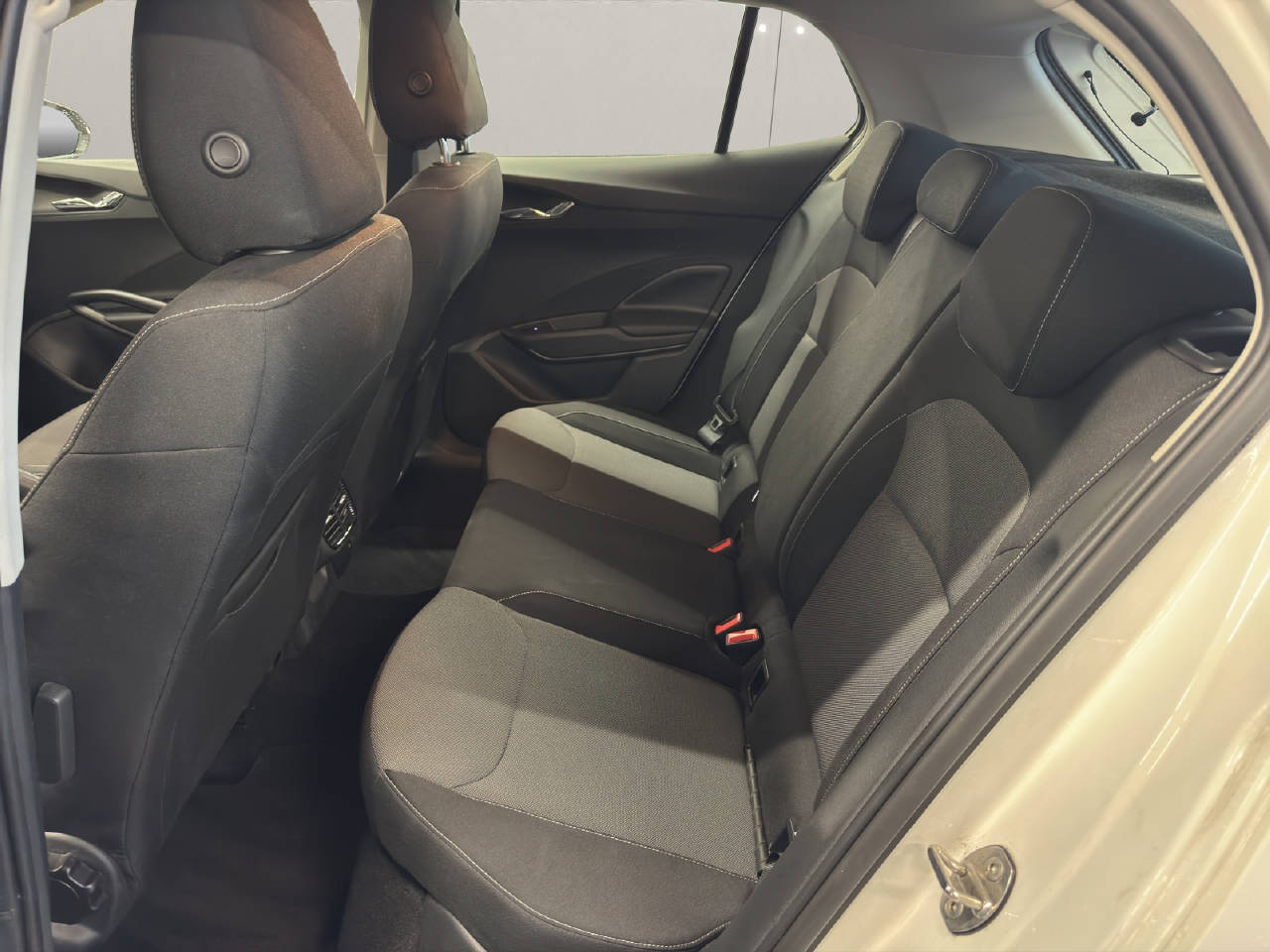 SKODA Fabia 1.0 TSI Selection DSG-image-6