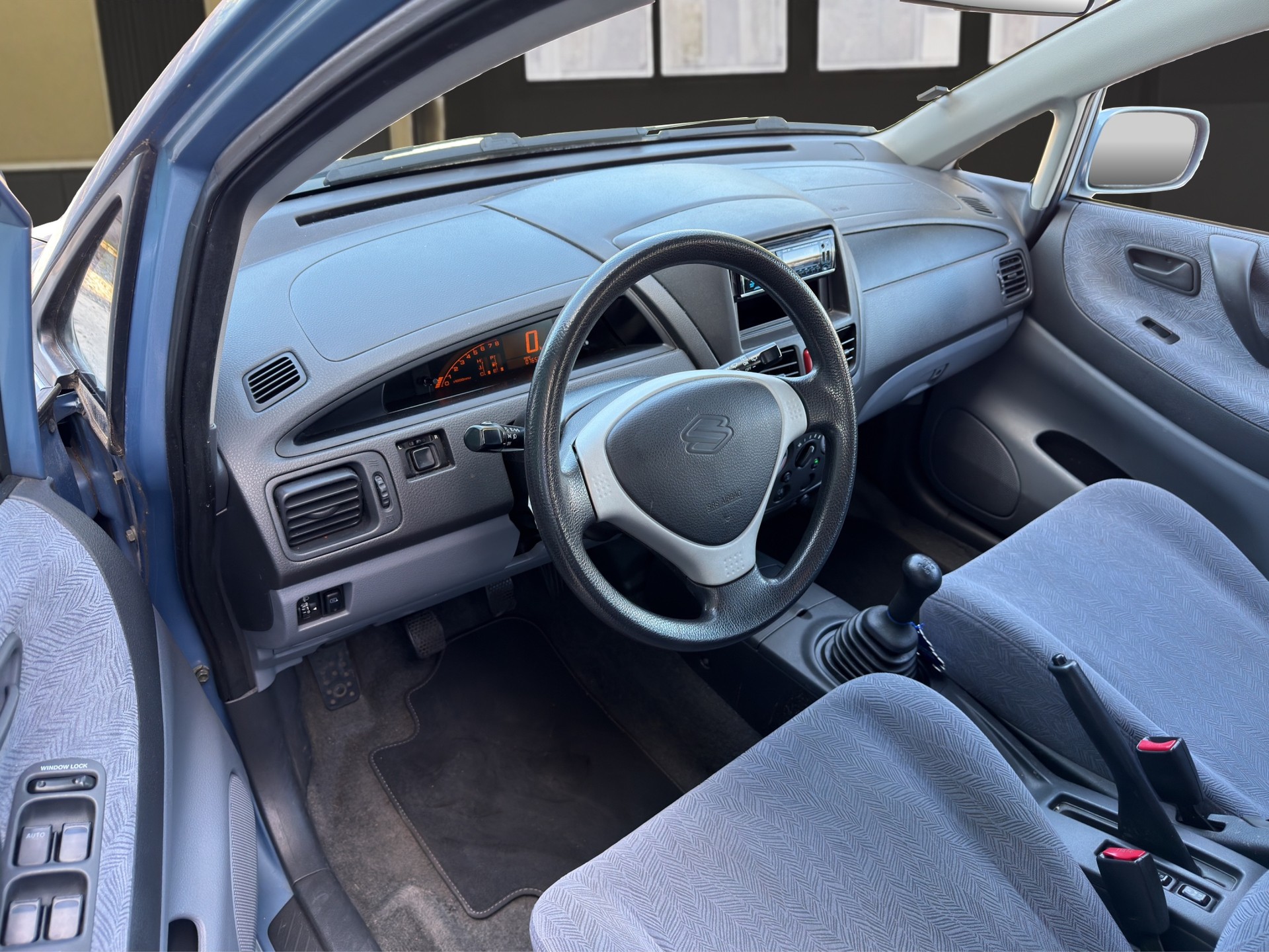 SUZUKI Liana 1.6 16V GL Top 4WD-image-8