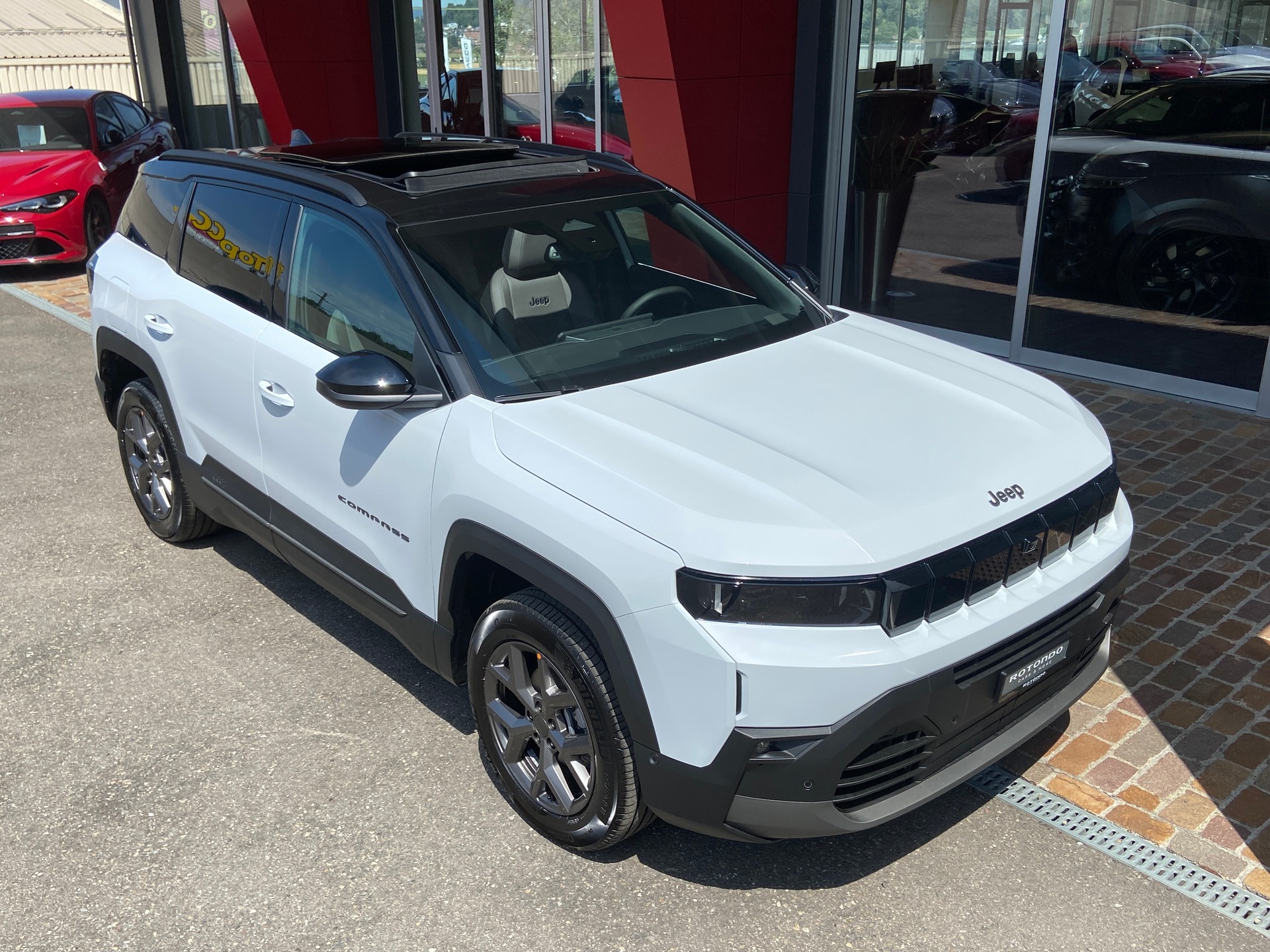 JEEP Compass 1.2 T e-Hybrid Summit Premium Sky-image-18