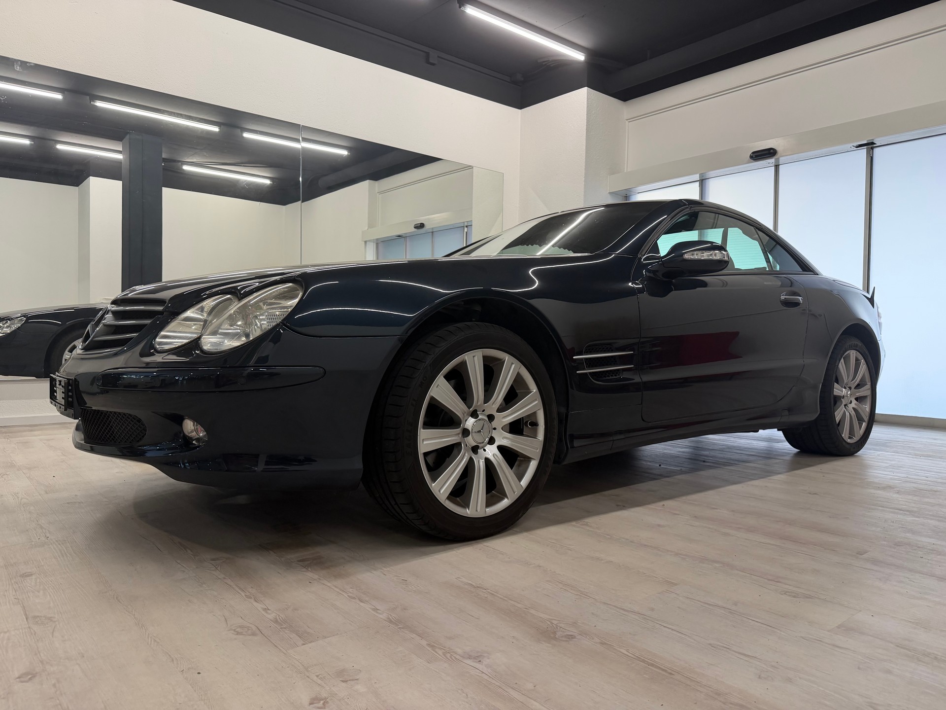 MERCEDES-BENZ SL 350-showroom-element-2