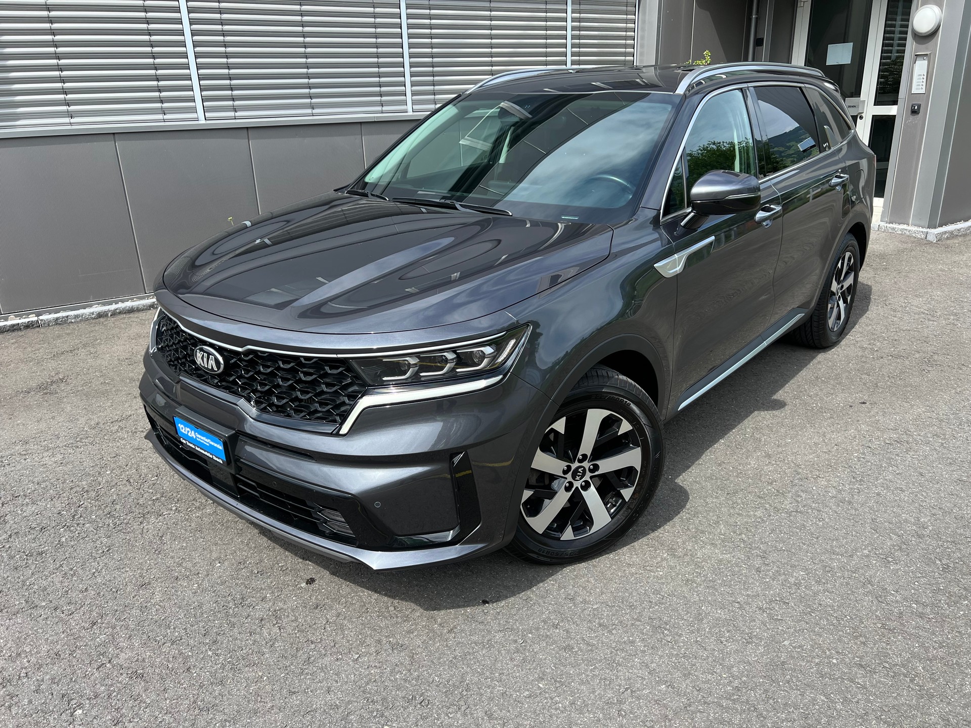 KIA Sorento 2.2 CRDI 4x4 *** 7 Sitze * Navi * Rückfahrtkamera * Assistenten * frisch ab MFK * 7 Jahre Werksgarantie ***-showroom-element-1