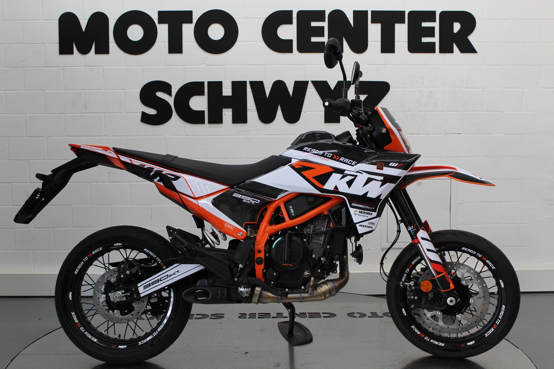 KTM 390 SMC R-image-0
