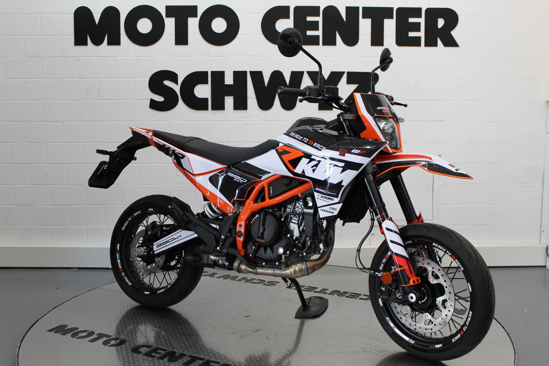KTM 390 SMC R-image-1
