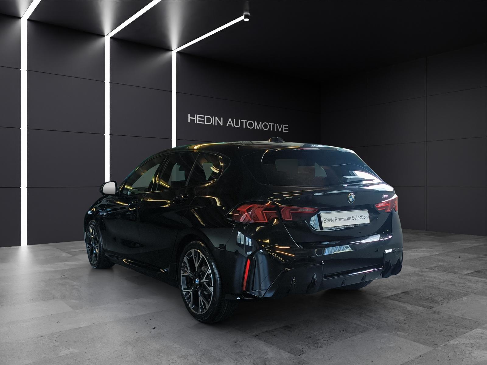 BMW 123 xDrive-showroom-element-2