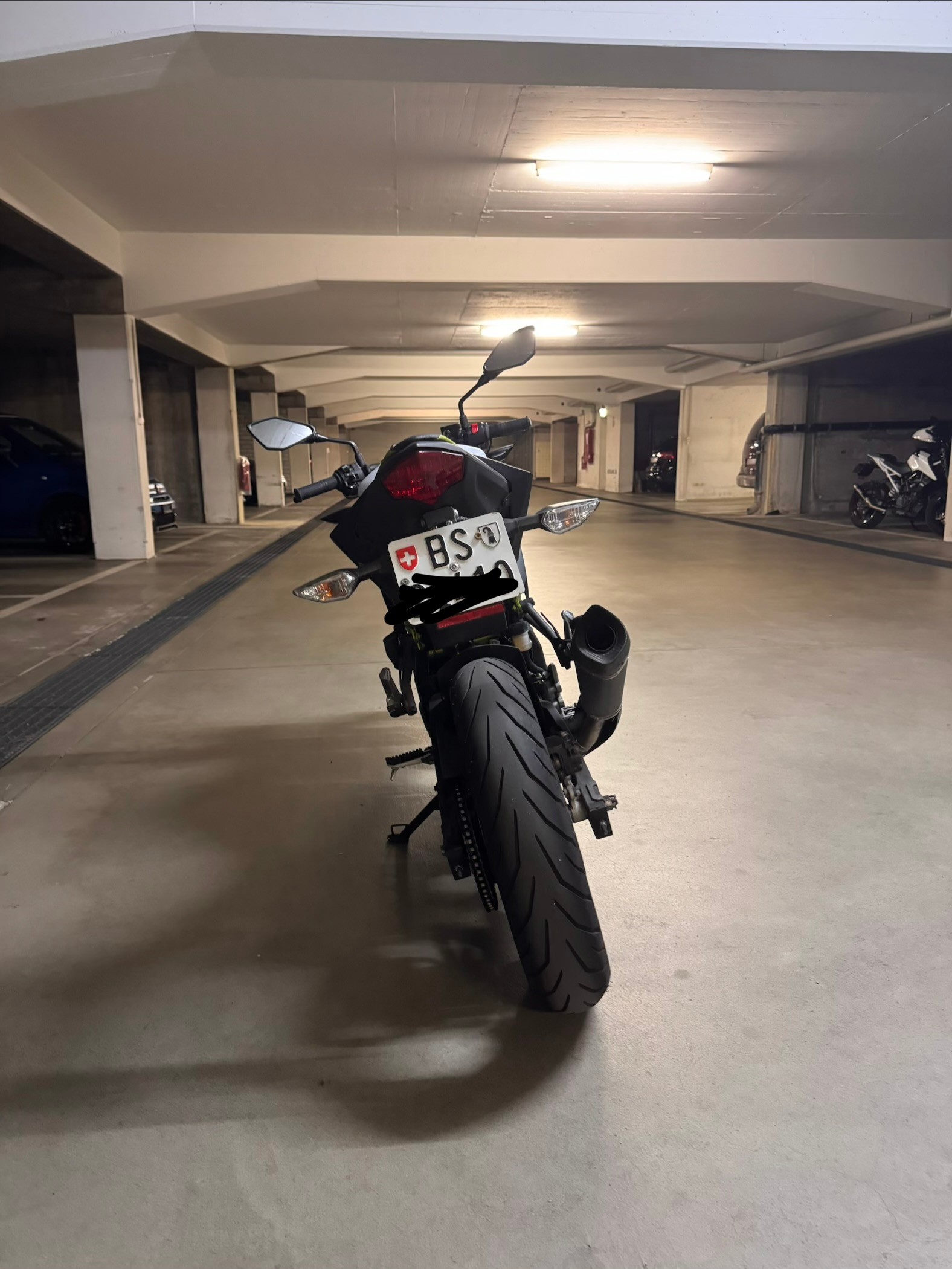 KAWASAKI Z 125-image-4