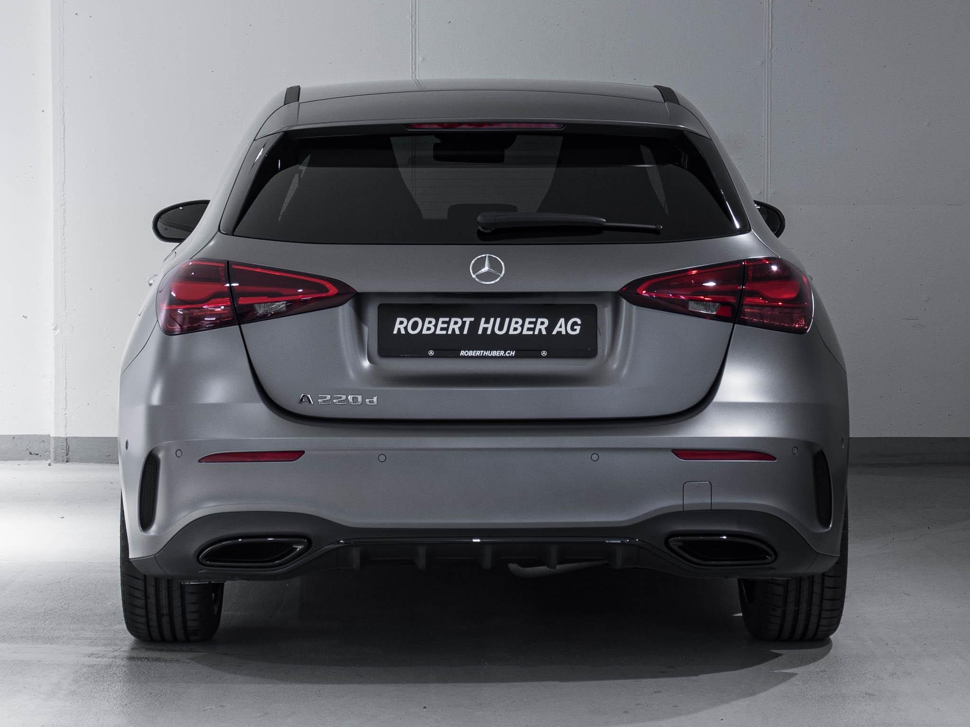 MERCEDES-BENZ A 220 d-image-5