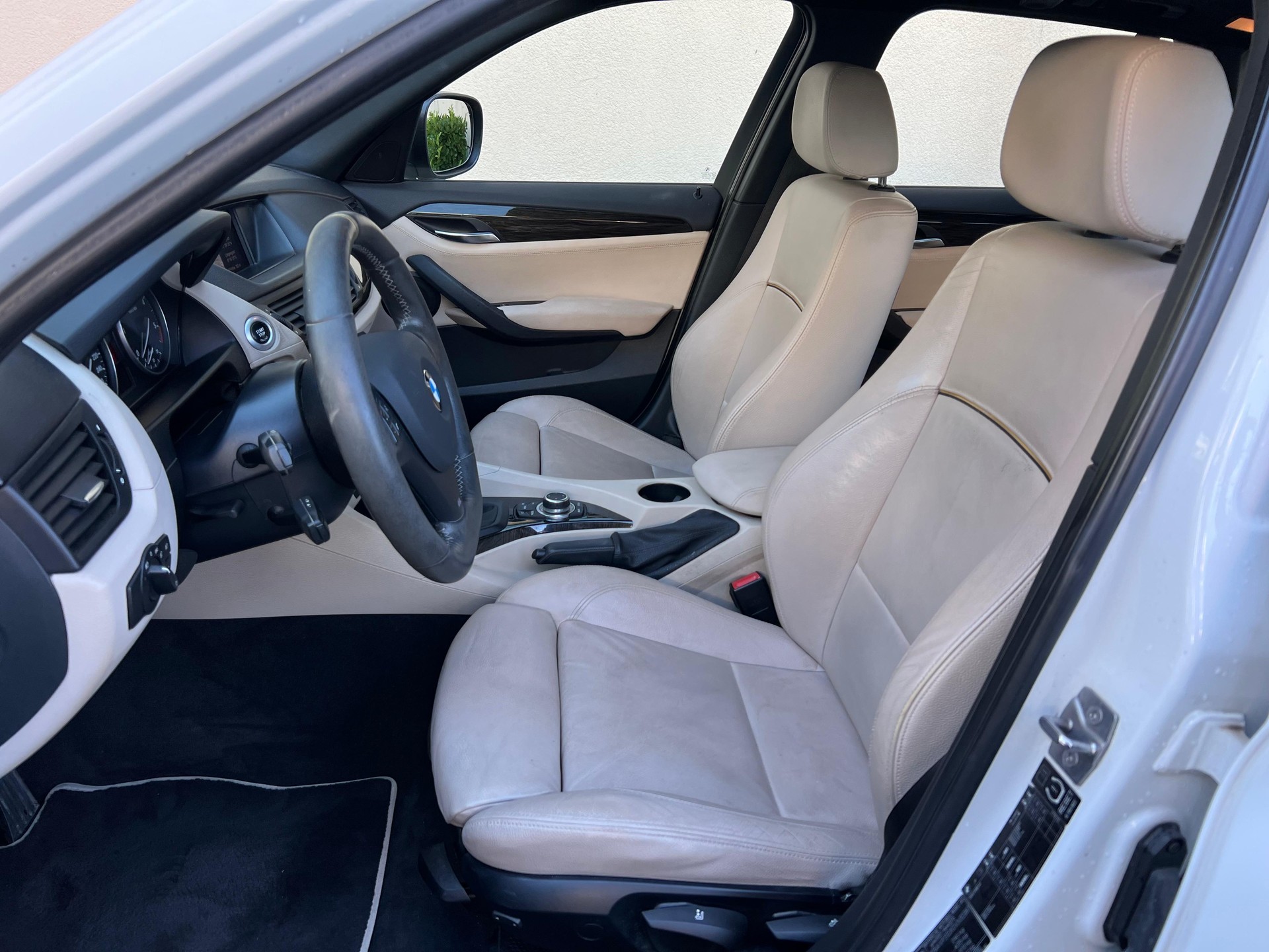 BMW X1 xDrive 20d Steptronic-image-10