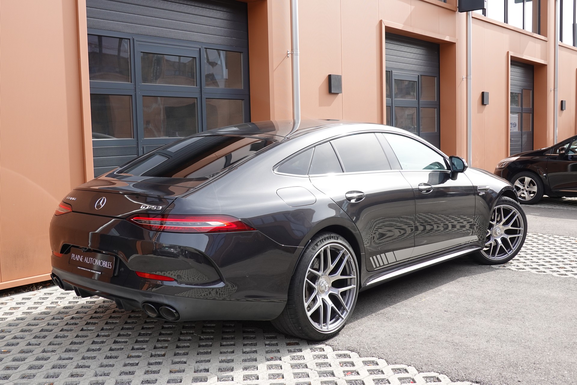 MERCEDES-BENZ AMG GT 4 53 4Matic+ Executive Speedshift MCT - "CH Auto * Pack AMG Night * Son Burmester * Sièges Electrique *Head-Up Display"-image-6