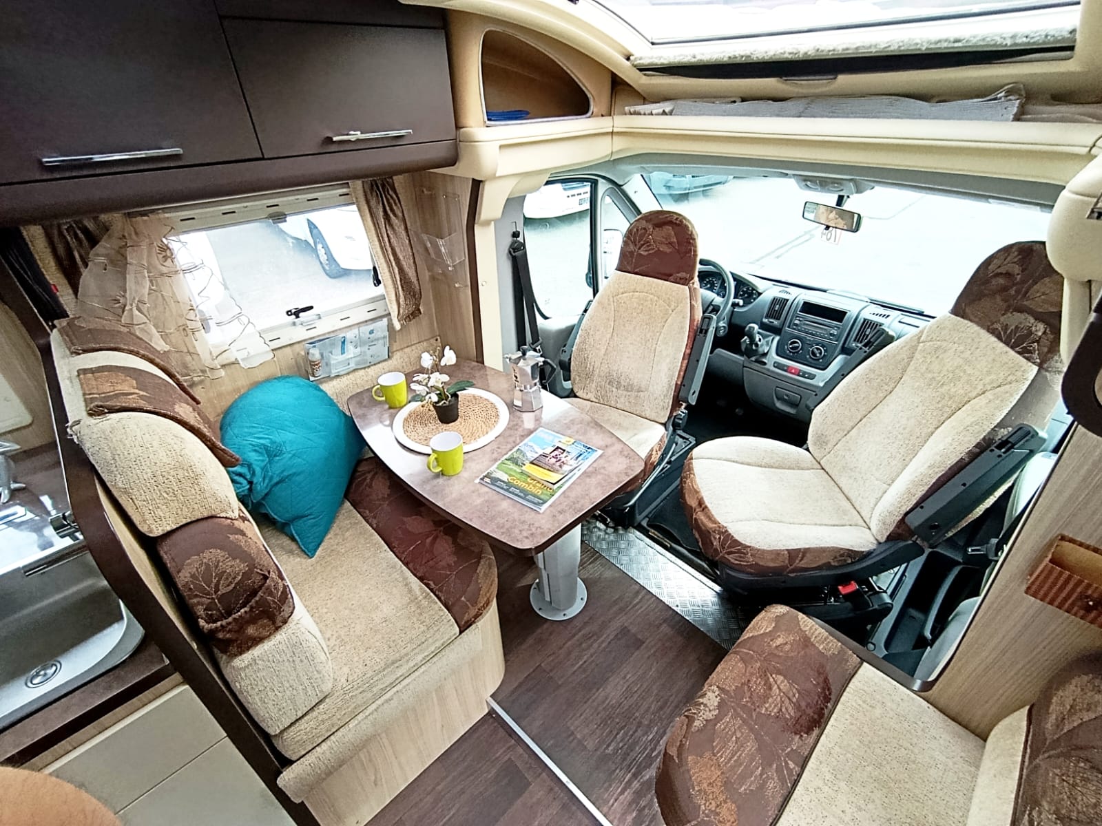 RIVIERA 85 P ***Viel Platz & Reisekomfort***-showroom-element-1