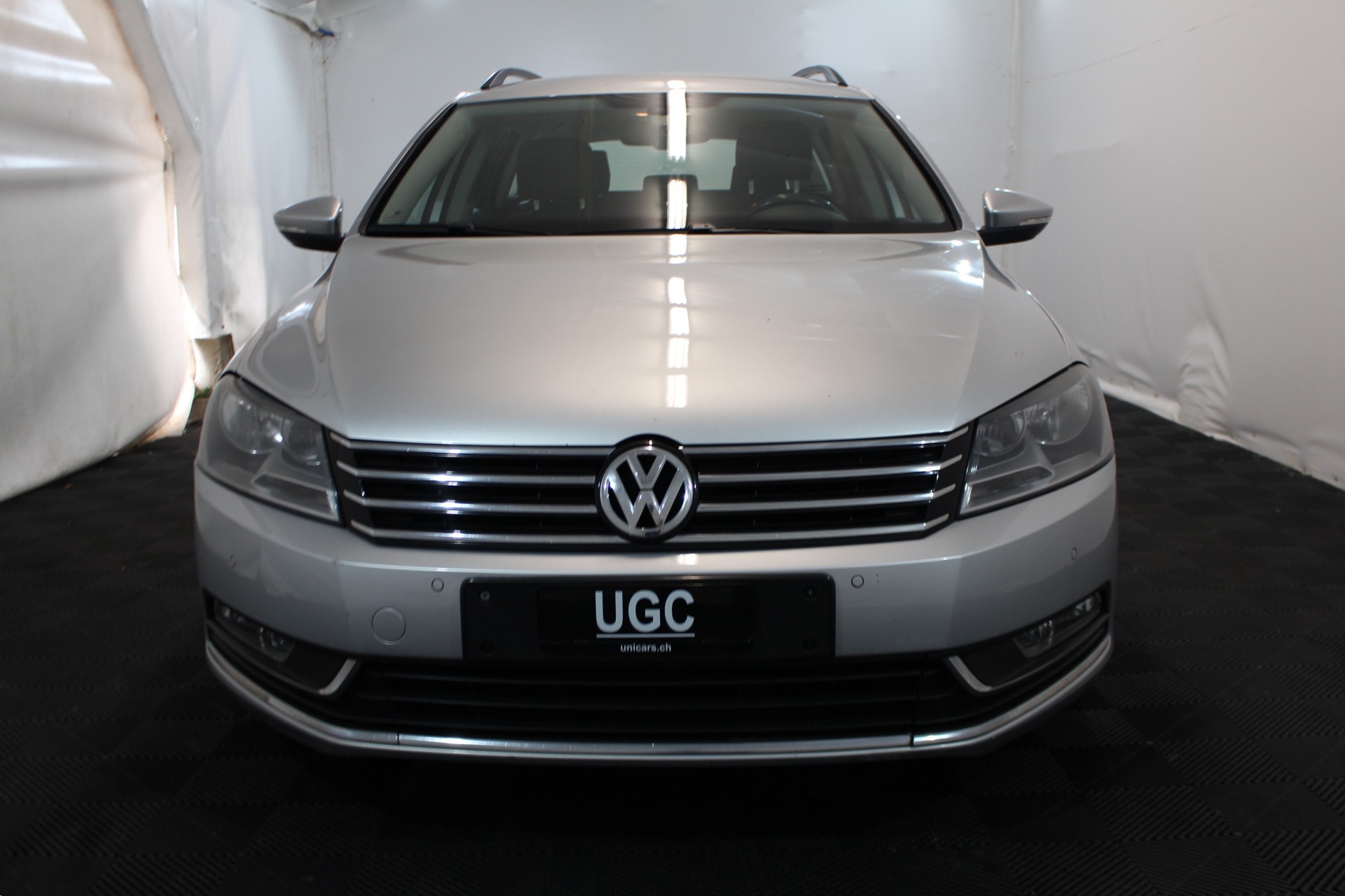 VW Passat Variant 2.0 TDI 140 BlueMT Comfl. DSG-showroom-element-1