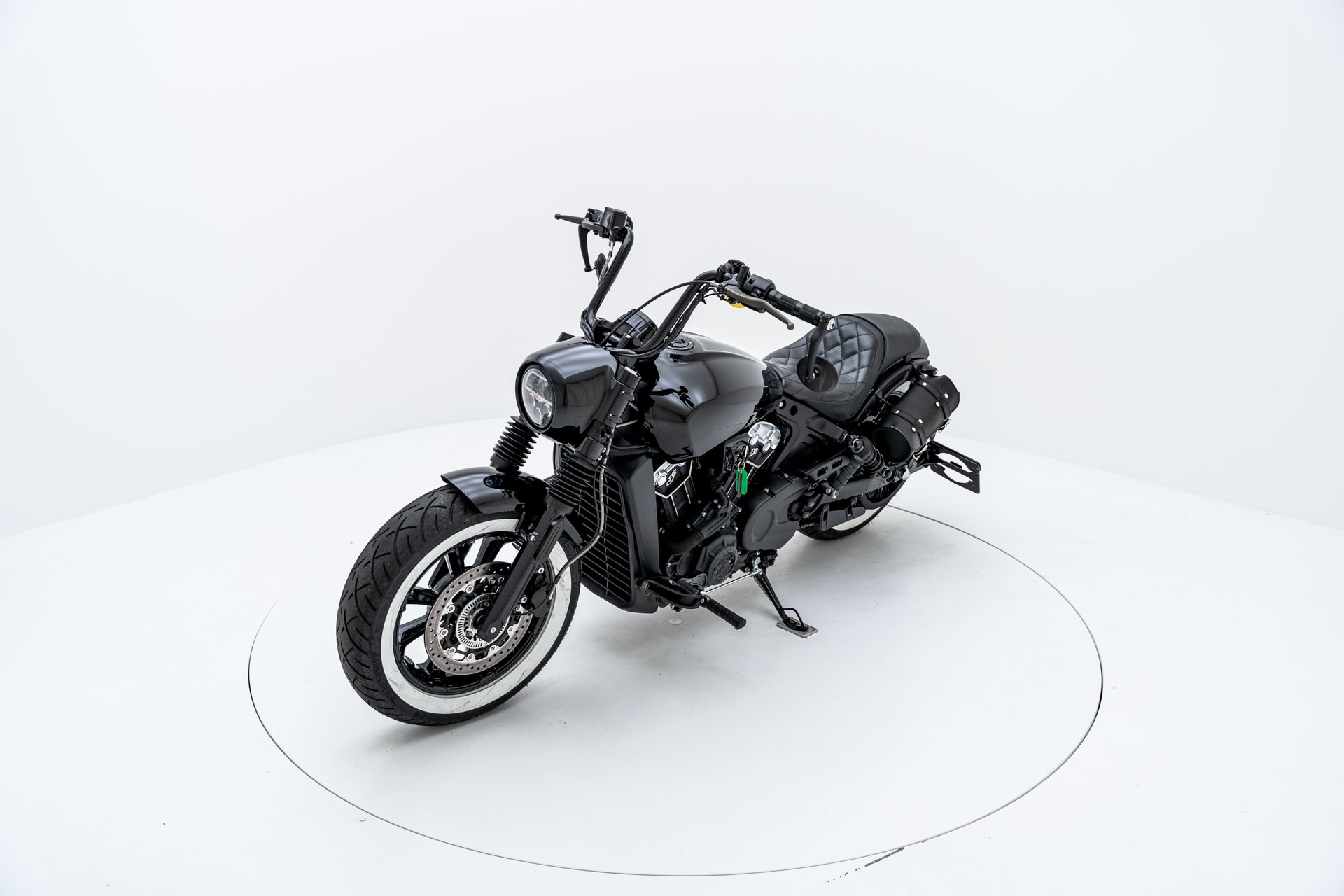 INDIAN Scout Bobber ABS-image-2