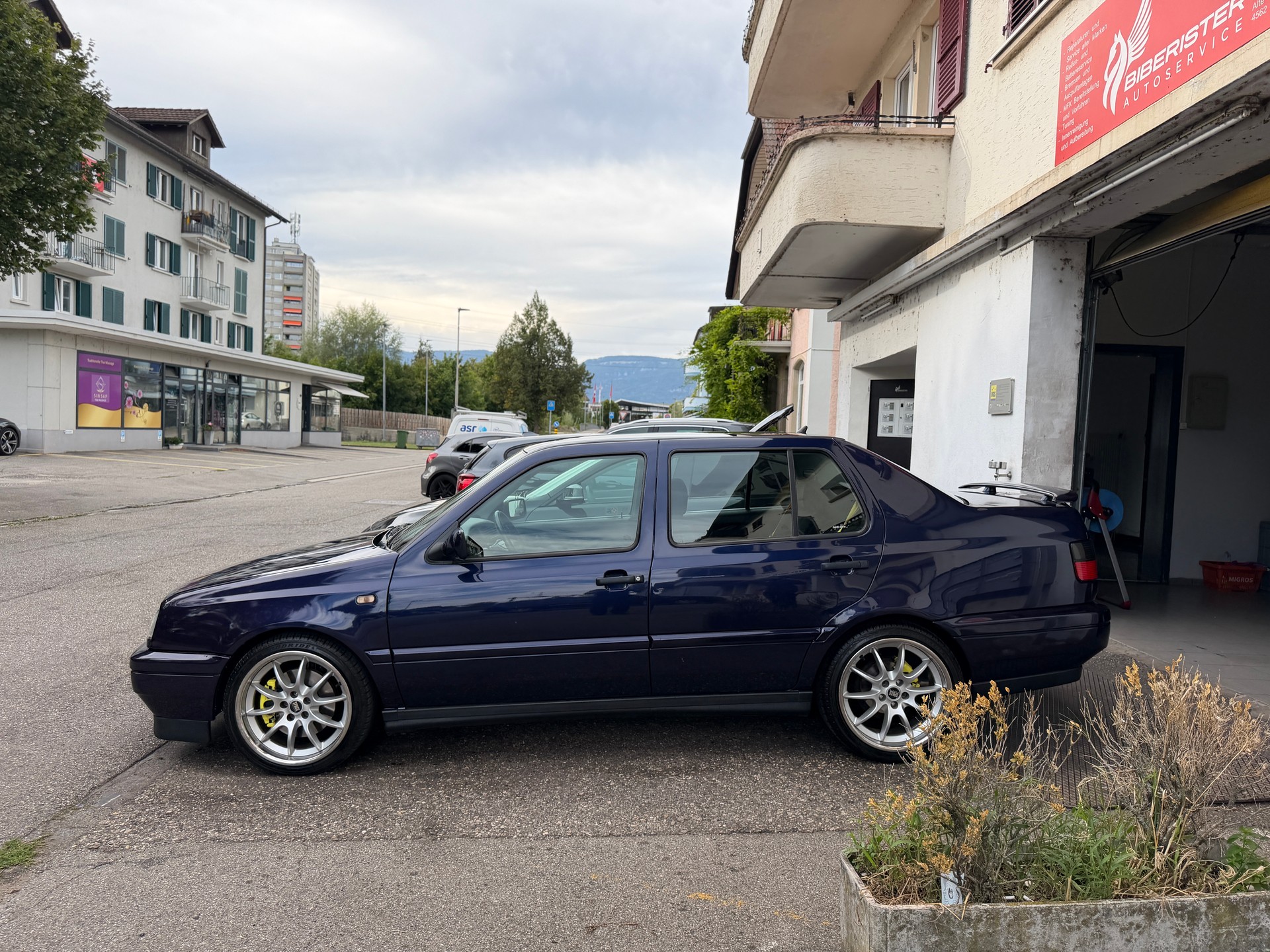 VW Vento 2800 VR6 / frisch ab MFK-showroom-element-2