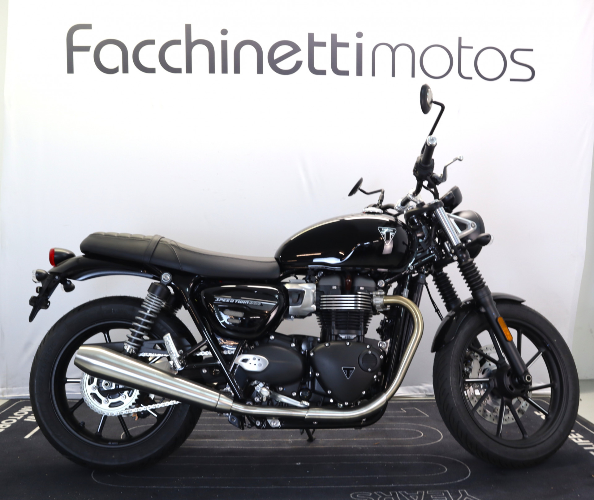 TRIUMPH Speed Twin 900-image-0