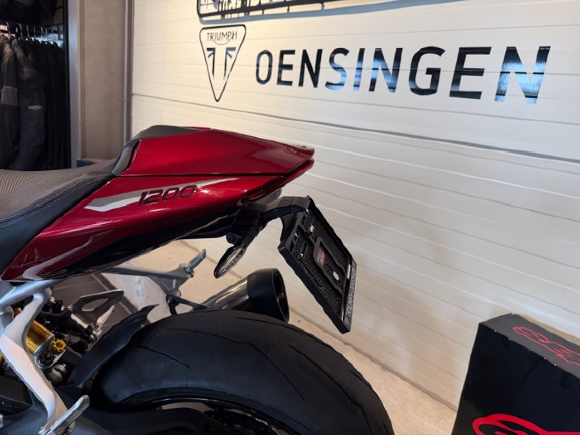 TRIUMPH Speed Triple 1200 RS Mit 1 Jahr Occasionsgarantie-showroom-element-3