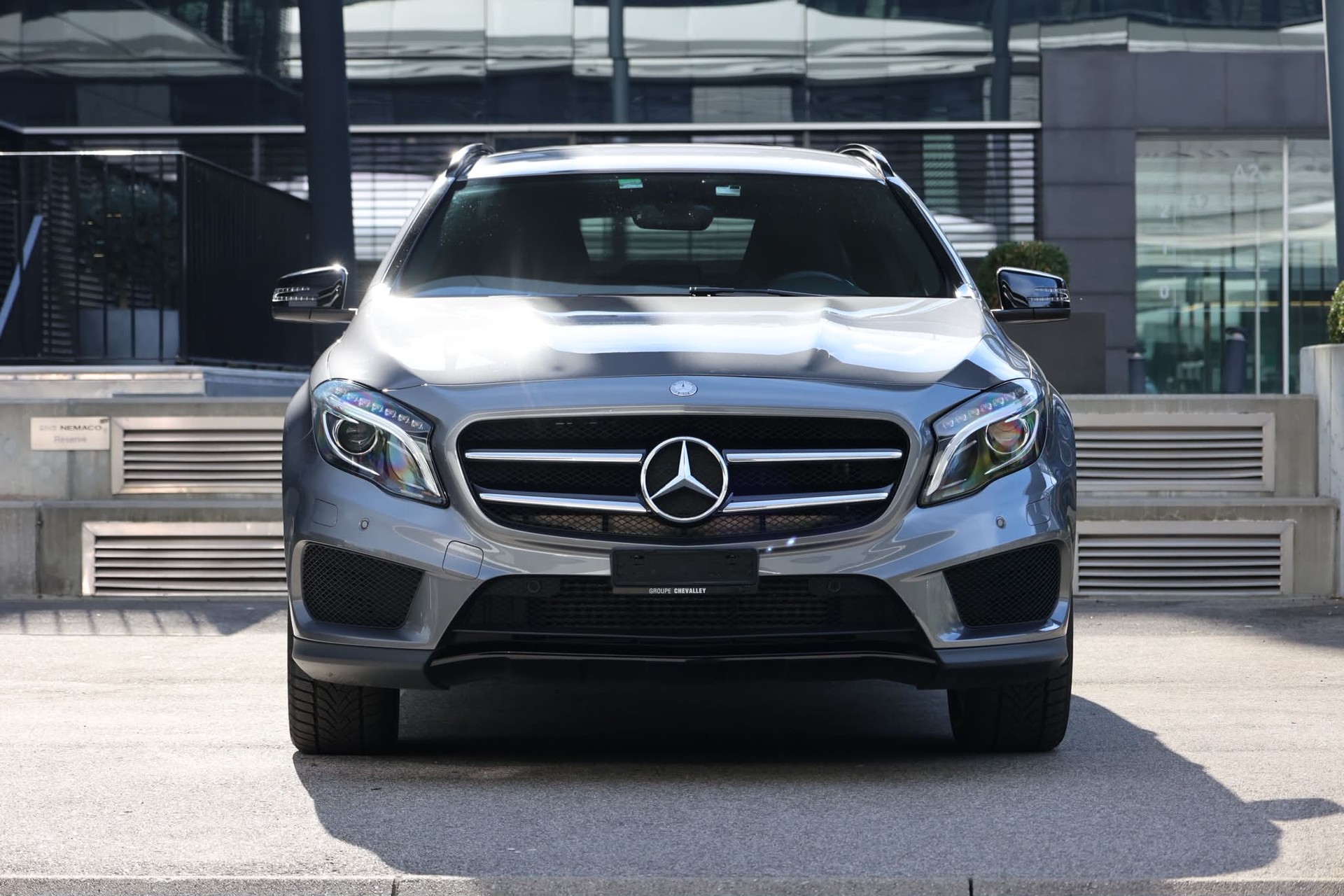 MERCEDES-BENZ GLA 250 AMG Line 4m-image-1