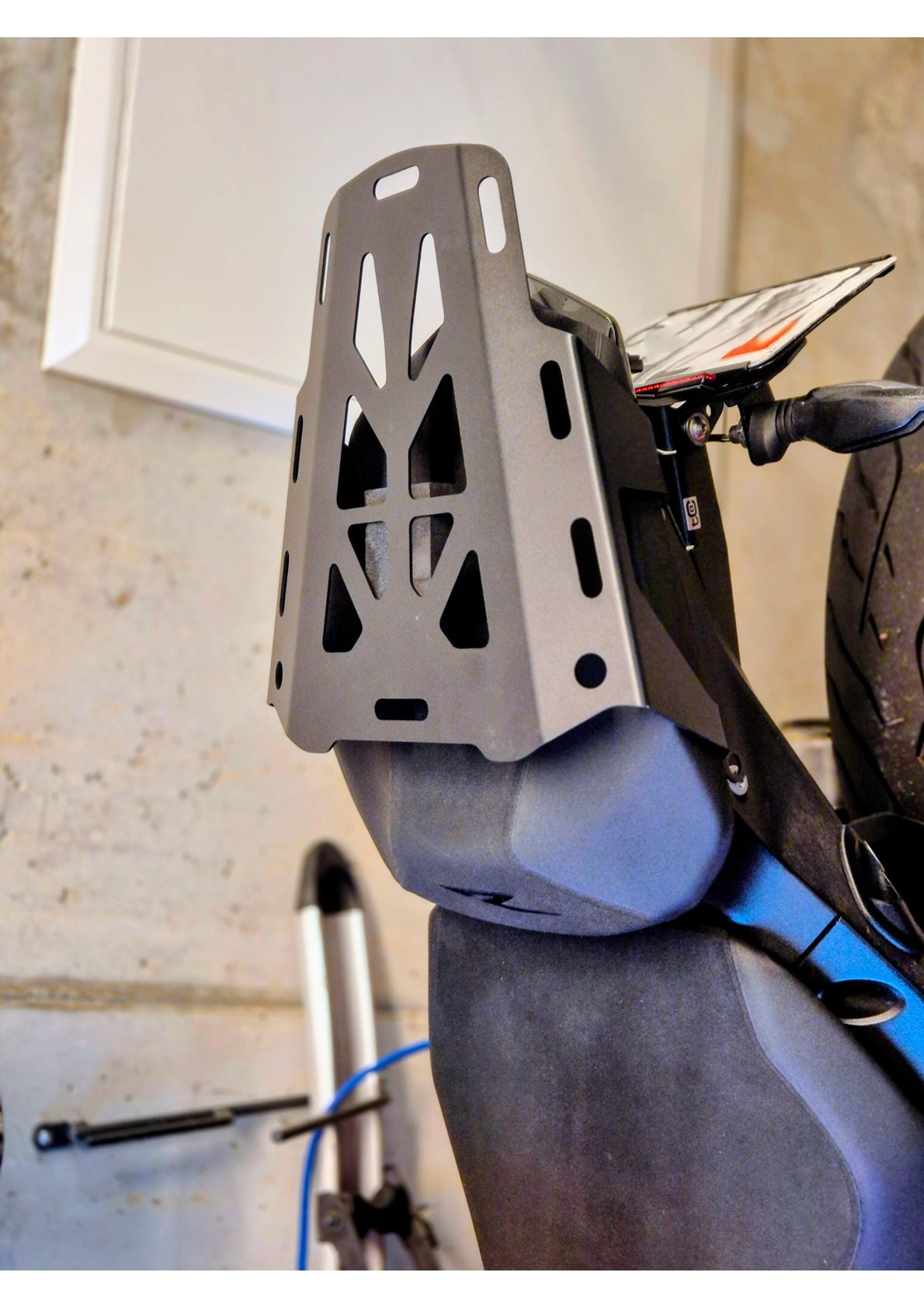 KTM 1290 Super Duke R-image-10