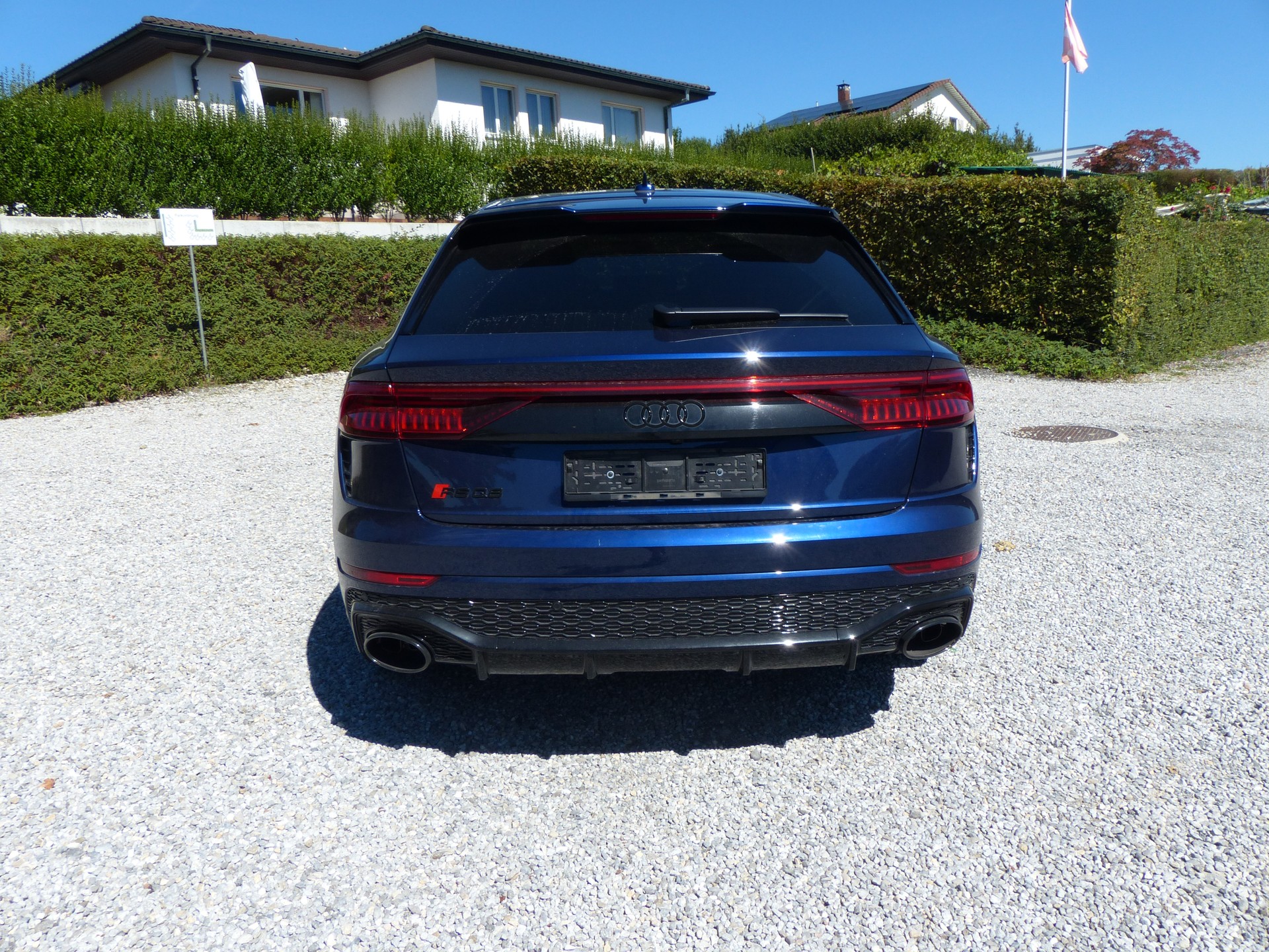 AUDI RSQ8 quattro tiptronic-image-10