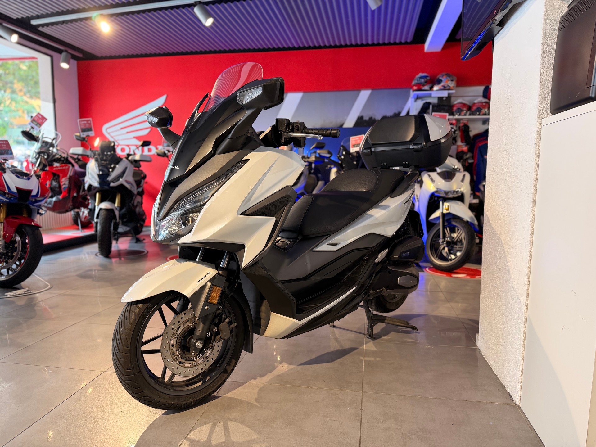 HONDA NSS 300 Forza ABS-image-0