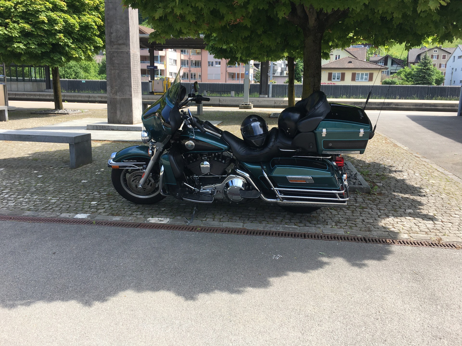 HARLEY-DAVIDSON FLHTCUI Electra Glide Ultra Classic-image-5