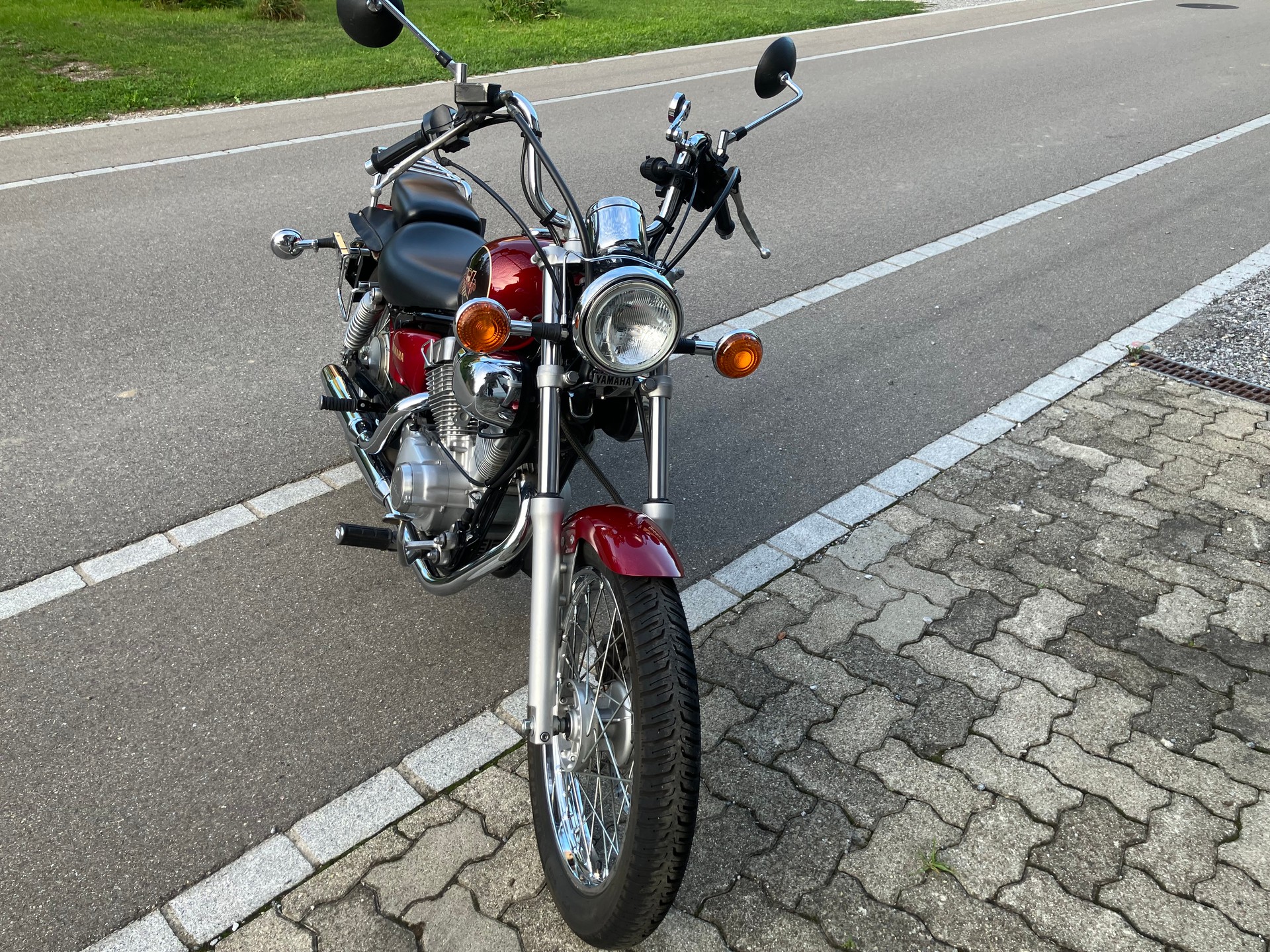 YAMAHA XV 125 Virago-image-5