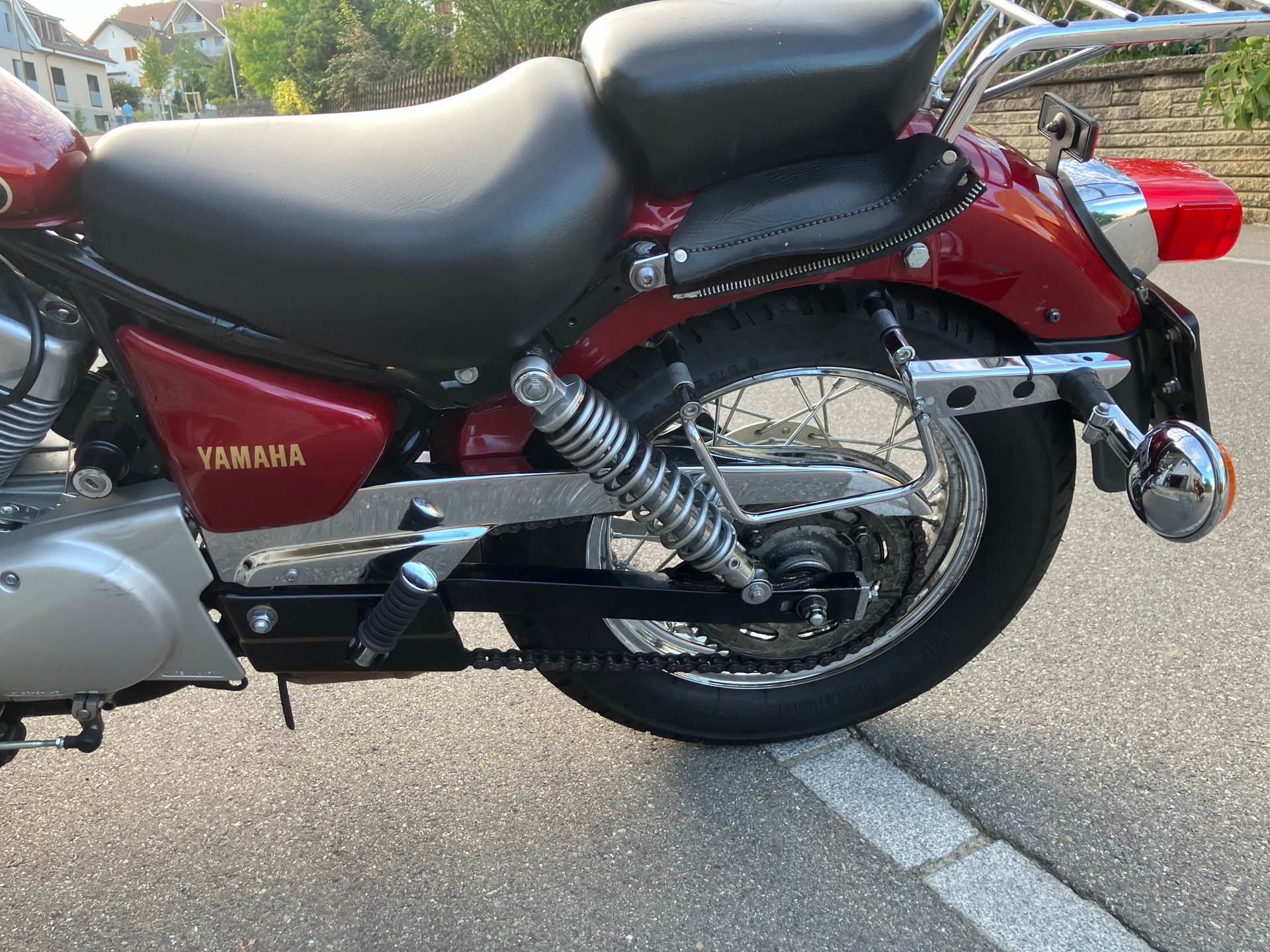 YAMAHA XV 125 Virago-image-6