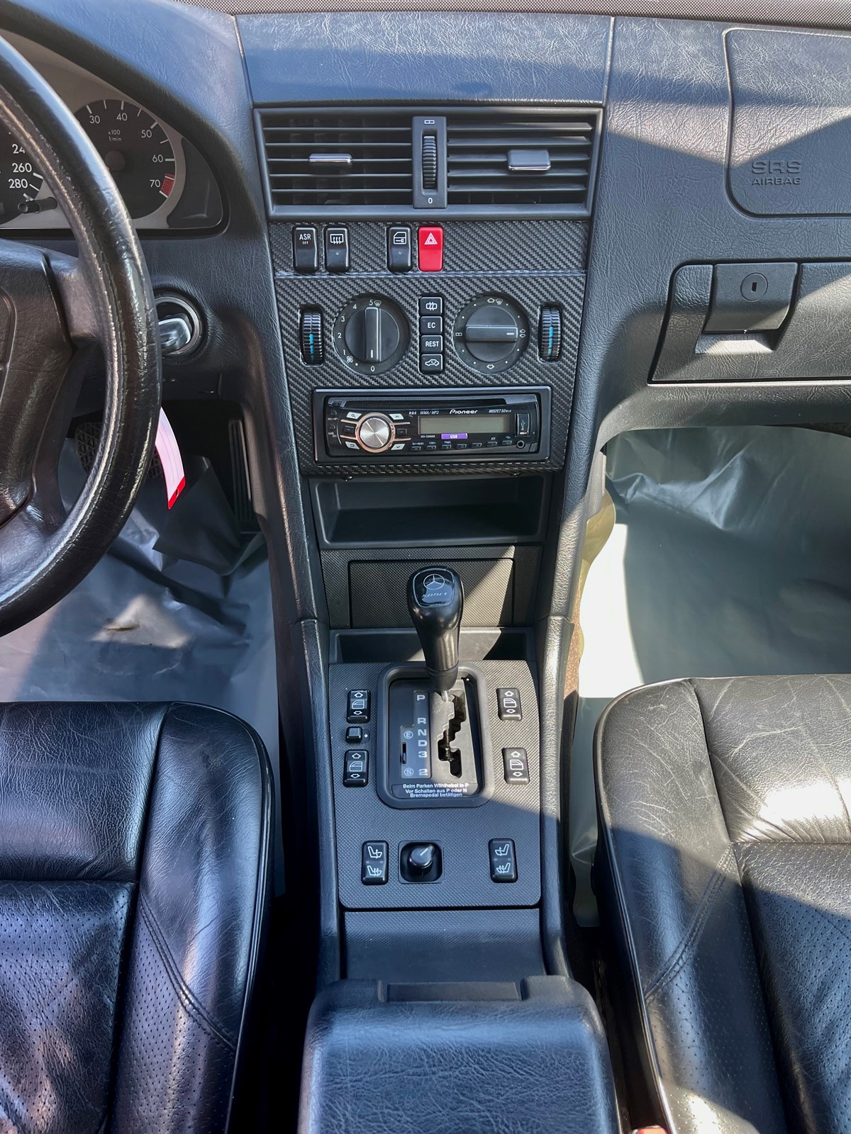 MERCEDES-BENZ C 36 AMG Sport Automatic-image-11