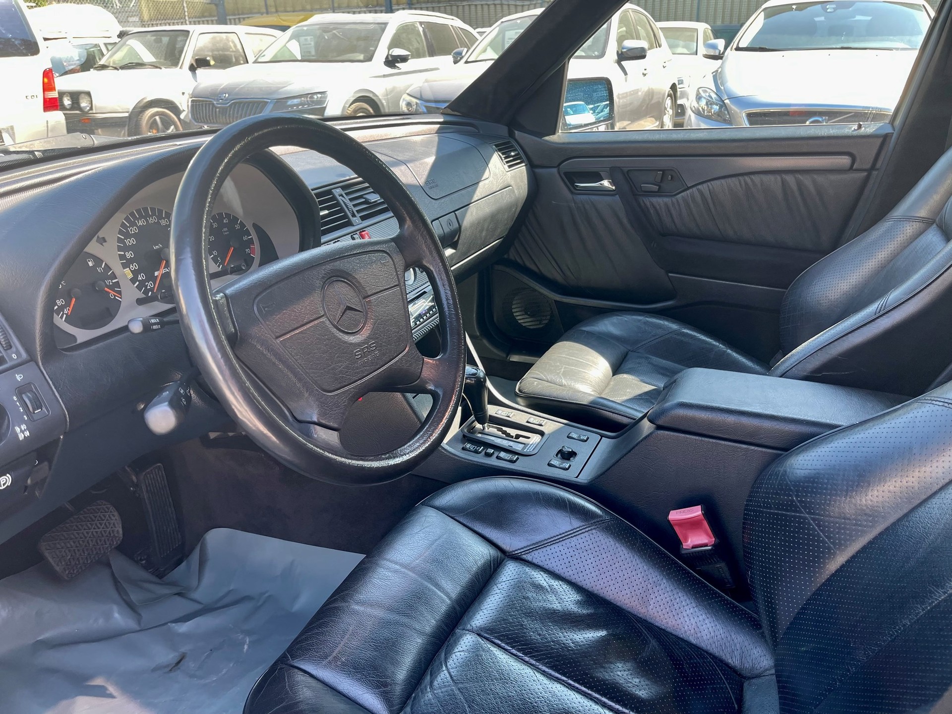 MERCEDES-BENZ C 36 AMG Sport Automatic-image-8