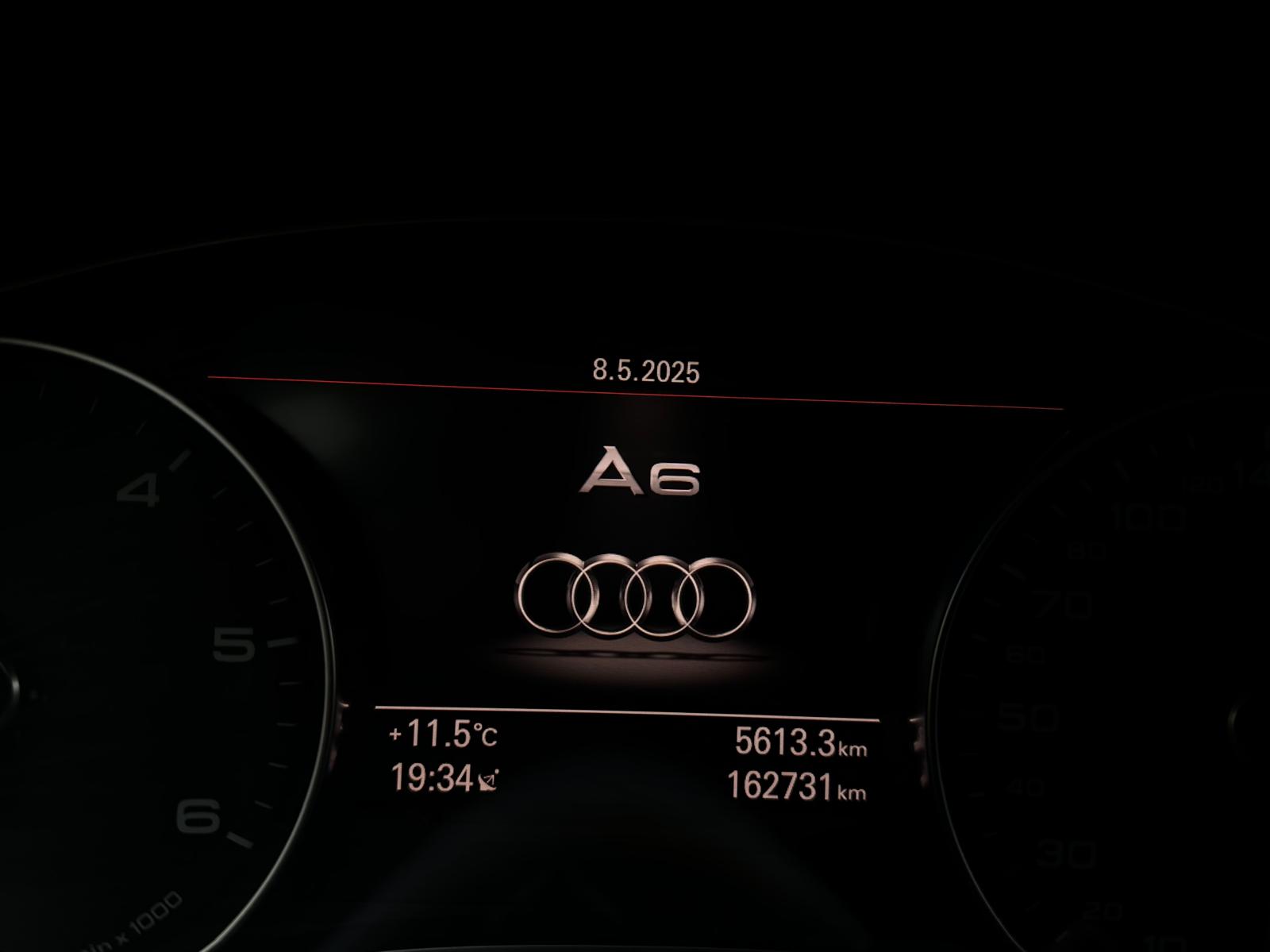 AUDI A6 Avant 2.0 TDI S-tronic Ultra-image-18