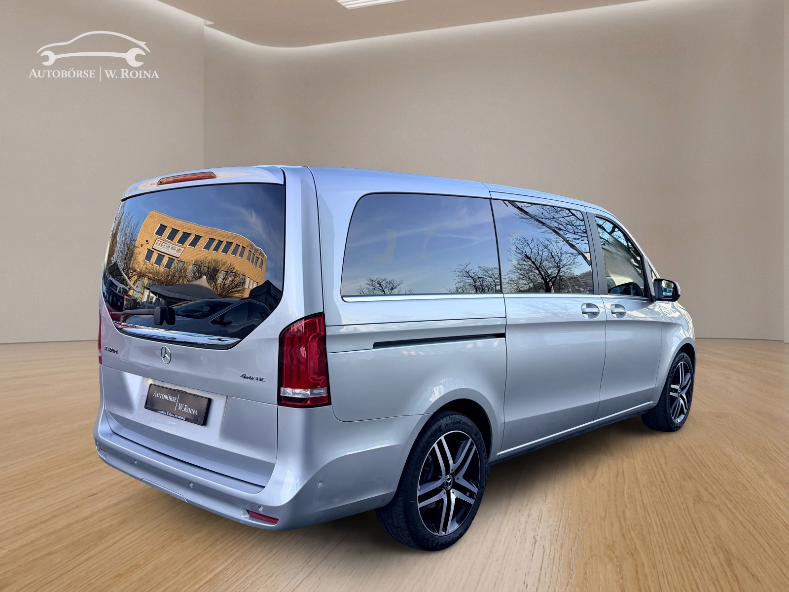 MERCEDES-BENZ V 300 d lang Avantgarde 4Matic 9G-Tronic-showroom-element-2