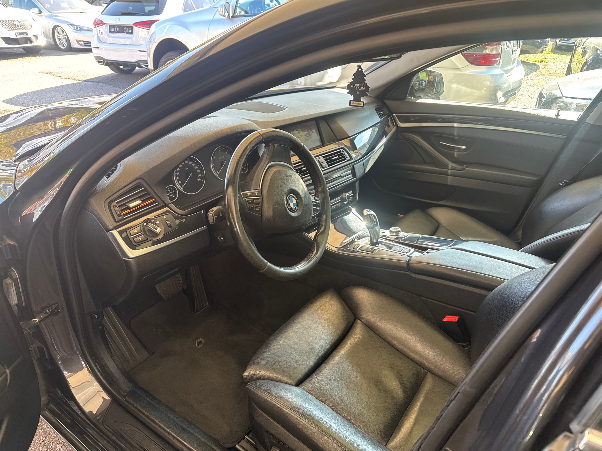 BMW 535d xDrive Touring Steptronic-image-6